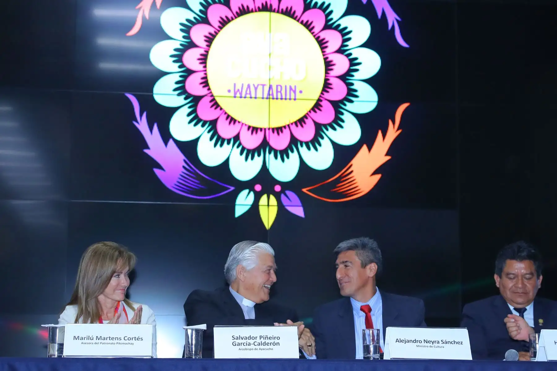El ministro de cultura, Alejandro Neyra, 
 Marilú Martens de Pikimachay y el arzobispo de Ayacucho Salvador Piñeiro,participan del lanzamiento de la semana santa ayacuchana 2018. Foto: ANDINA/ Andres Valle