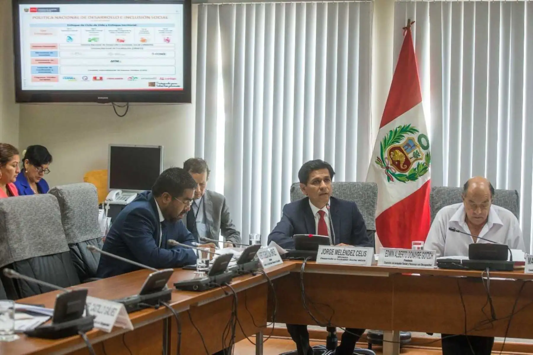 Enfrentar de manera directa la tuberculosis tendrá impactos positivos en la reducción de la pobreza en el Perú, aseguró hoy el ministro de Desarrollo e Inclusión Social (Midis) Jorge Meléndez, durante su presentación en comisión de Inclusión Social y Personas con Discapacidad del Congreso de la República.