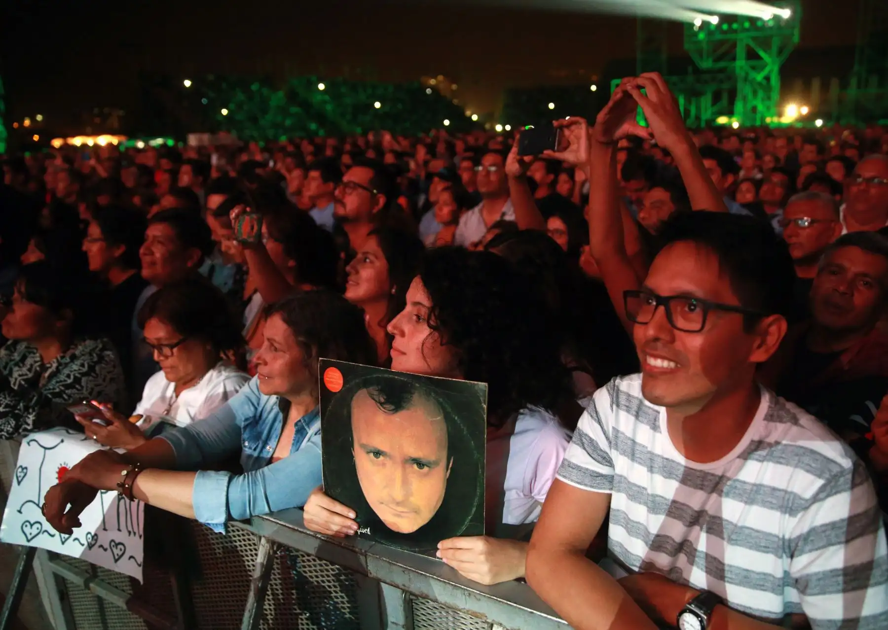 Concierto de Phil Collins  en Jockey Club del Perú. Foto: ANDINA/Vidal Tarqui