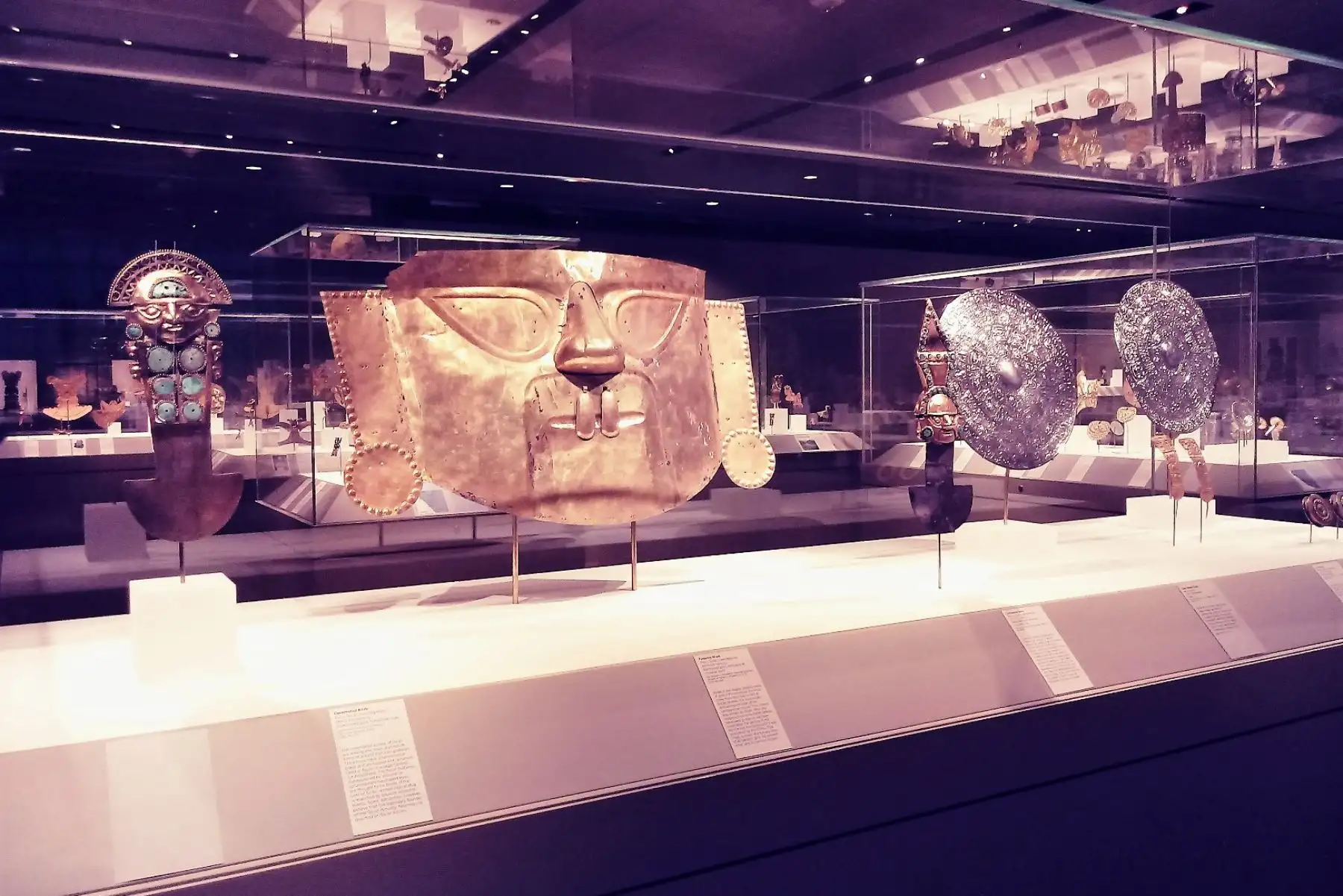 Joyas de Sacerdotisa de Chornancap y de Señor de Sipán se exhiben en Nueva York. ANDINA