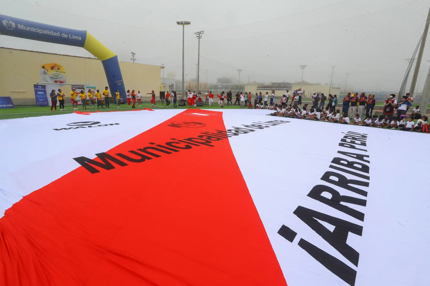 Municipalidad de Lima presenta  "la camiseta de todos" previo al mundial Rusia 2018. Foto.Andina Andrés Valle