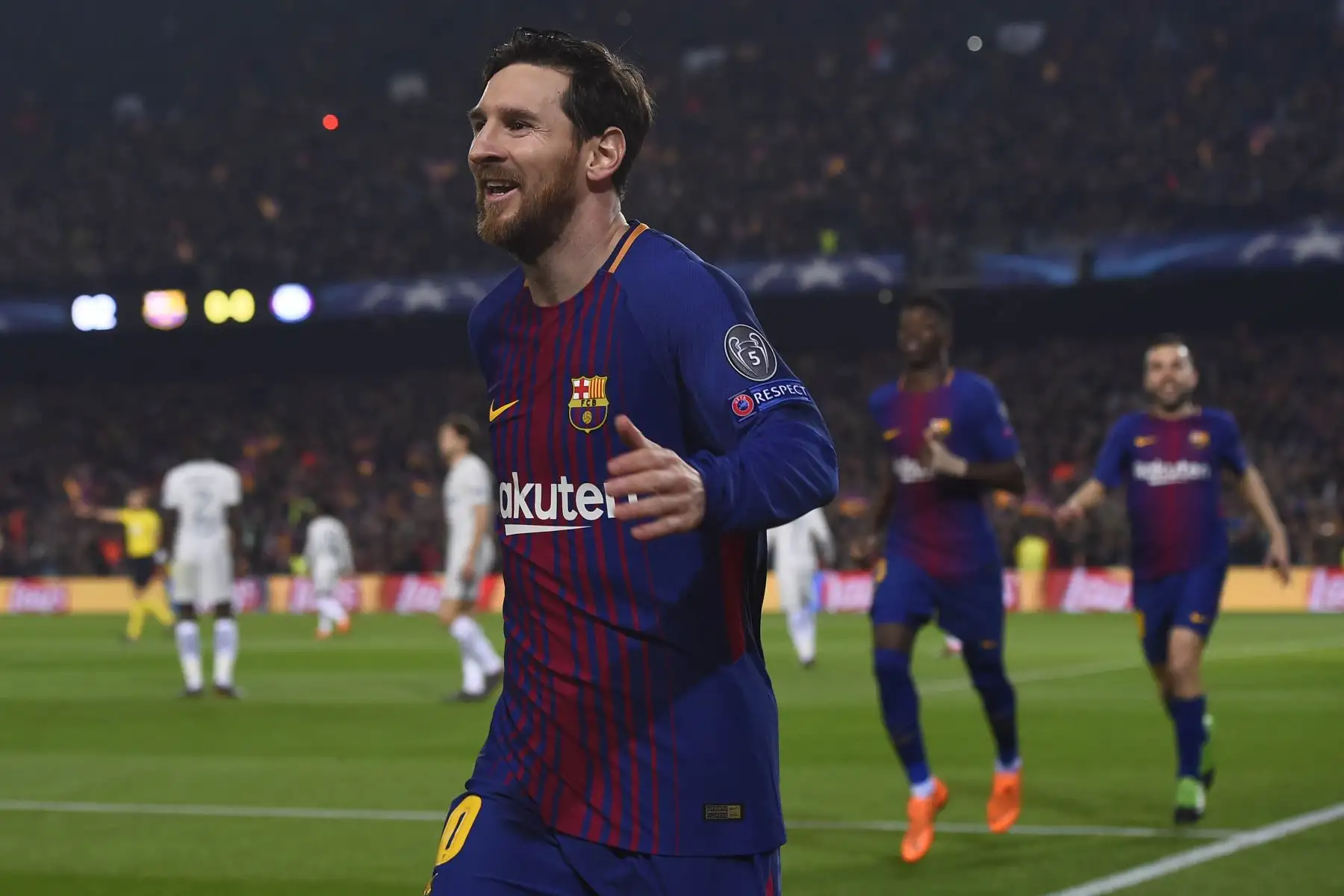 El delantero argentino Lionel Messi celebra un gol con el delantero uruguayo Luis Suarez por  la UEFA Champions League entre el FC Barcelona y el Chelsea FC.Foto: AFP