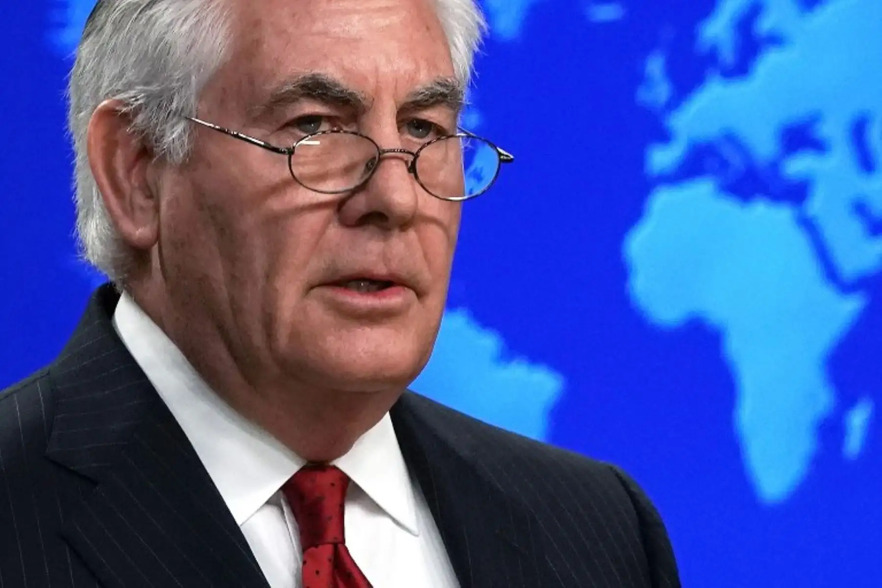 El cese del secretario de Estado, Rex Tillerson, anunciado el martes 13 último, por el presidente de Estados Unidos, Donald Trump, es el más significativo de los registrados hasta ahora en el poco más de un año que lleva su Administración. Esta es la relación preparada por la agencia EFE de los principales ceses y dimisiones de la Presidencia Trump, por orden cronológico. Foto: AFP