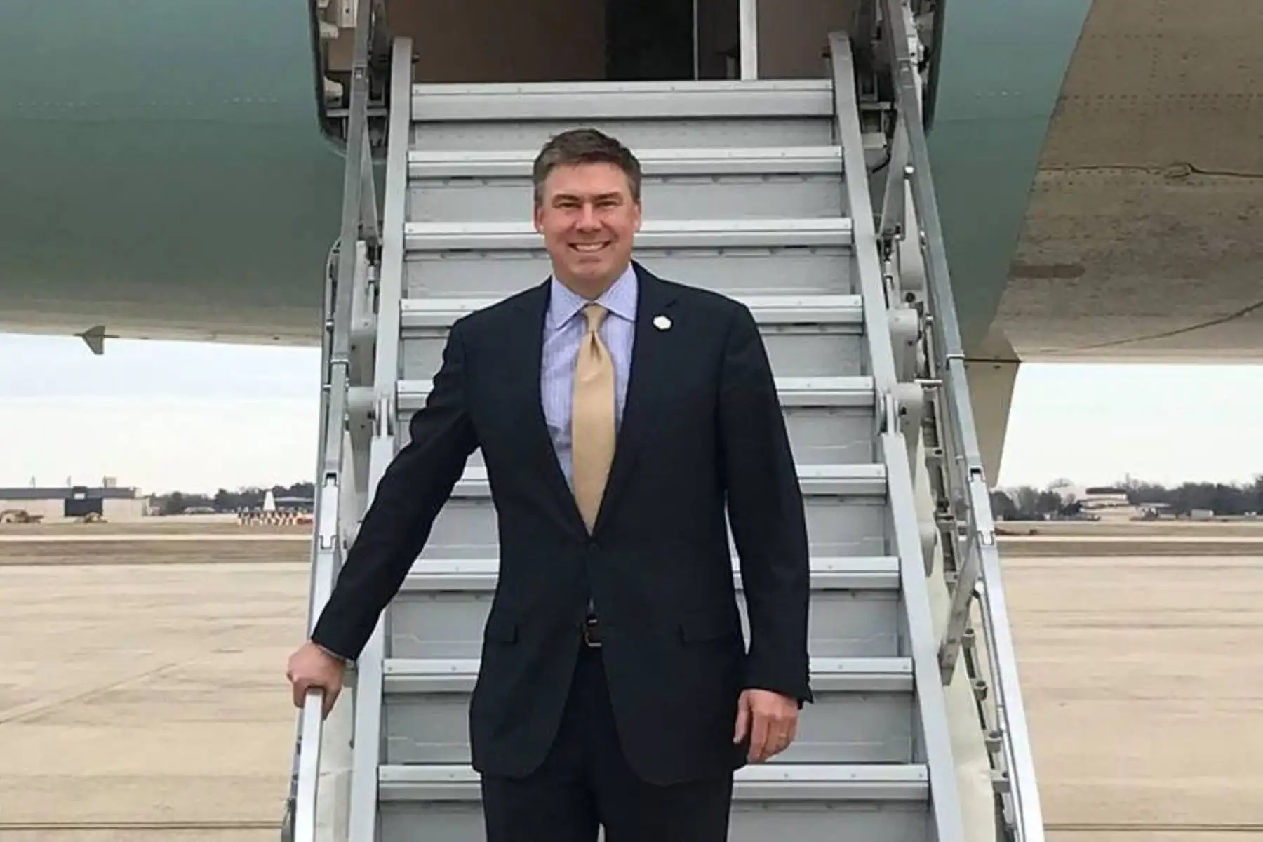 Mike Dubke: Director de Comunicación de la Casa Blanca que dejó su puesto en junio de 2017. Dubke había llegado a la Casa Blanca de la mano del jefe de prensa y portavoz presidencial Sean Spicer. No había participado en la campaña electoral ni pertenecía al entorno de confianza del gobernante republicano. Foto:Facebook