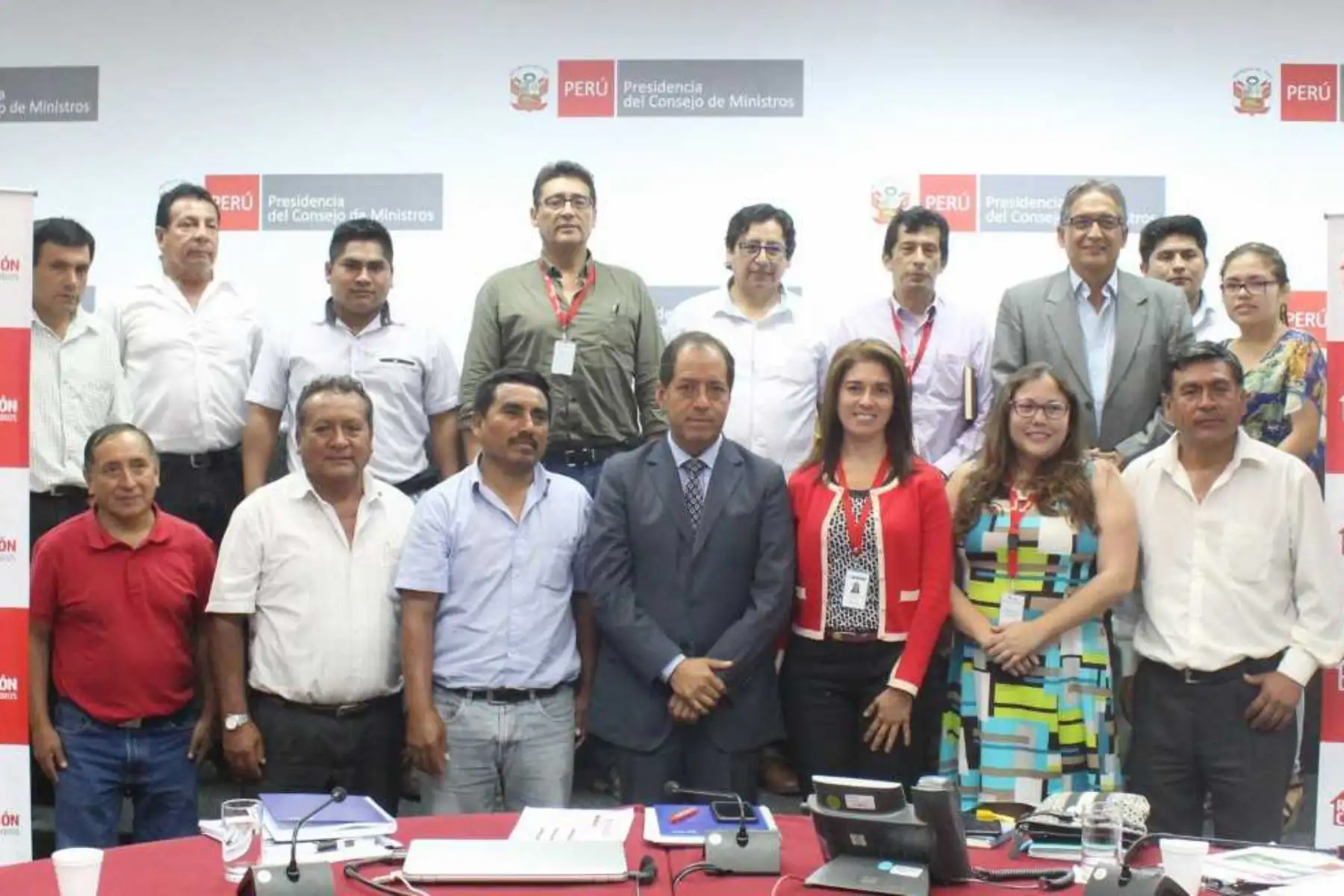 La Autoridad para la Reconstrucción con Cambios (ARCC) adjudicó 55 obras de infraestructura, por un monto aproximado de 26 millones y medio de soles, a 5 distritos de la provincia ancashina de Huarmey para la rehabilitación de dicha ciudad afectada por El Niño Costero el año pasado.