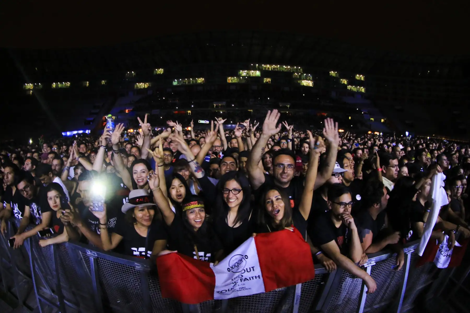 Depeche Mode llenó la noche y parte de la madrugada limeña con su único show.Foto:ANDINA/Difusión