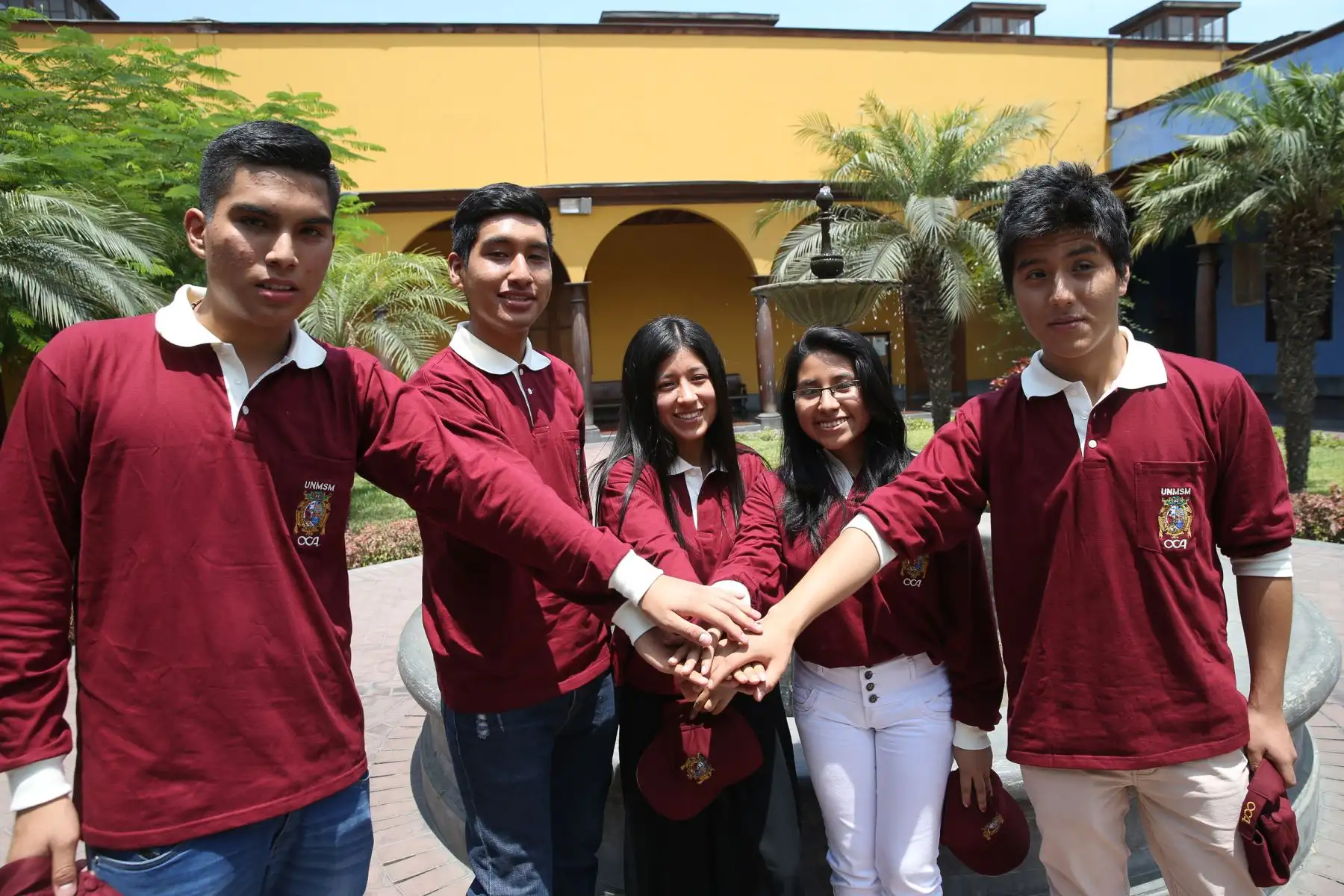 Los cinco primeros puestos al examen de admisión de San Marcos. Foto: ANDINA/Norman Córdova