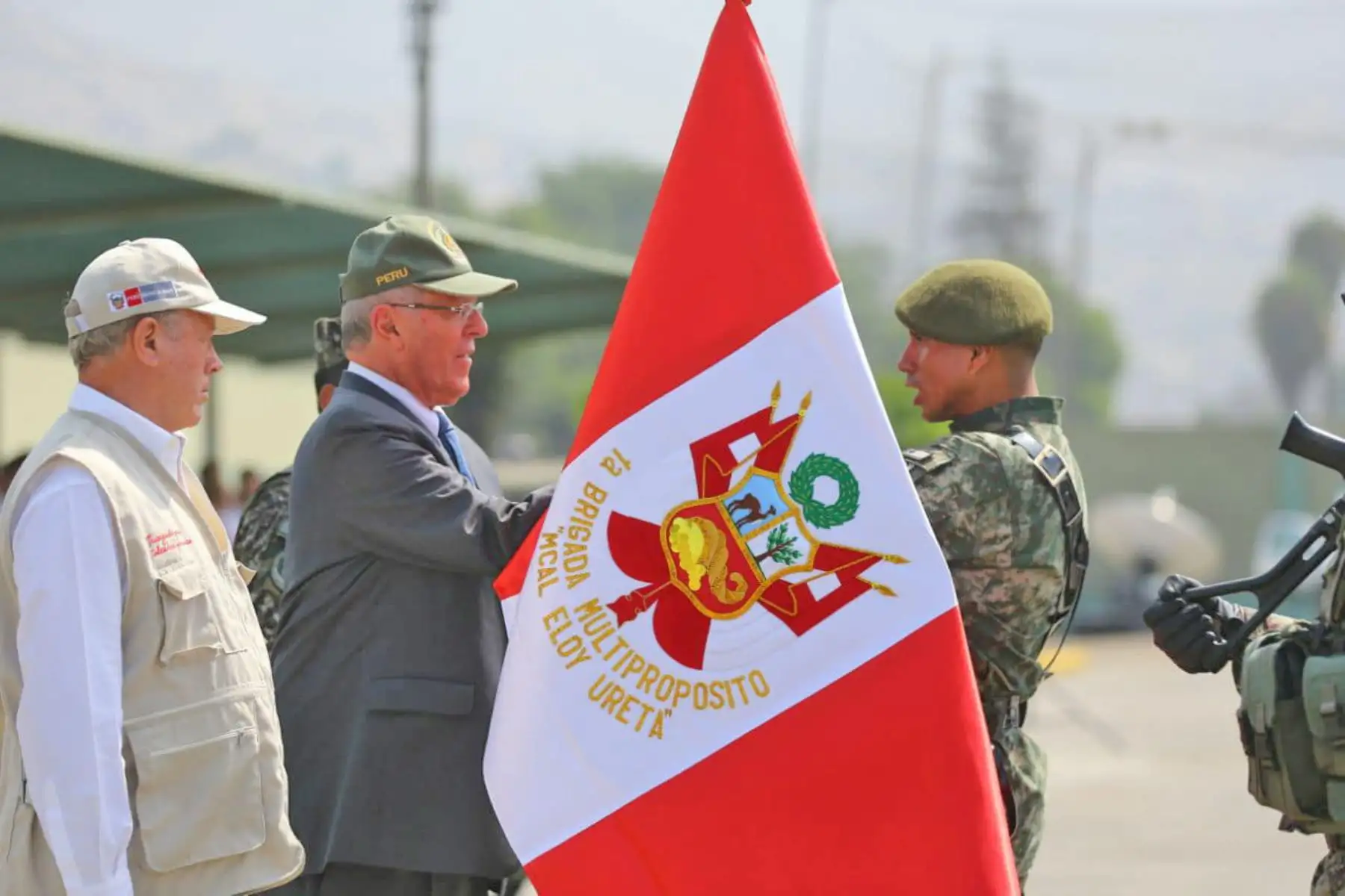 Presidente Kuczynski participa en la presentación de la 1.ª Brigada Multipropósito Mariscal del Perú Eloy Gaspar Ureta Montehermoso, del Ejército del Perú. Foto: ANDINA/Prensa Presidencia.