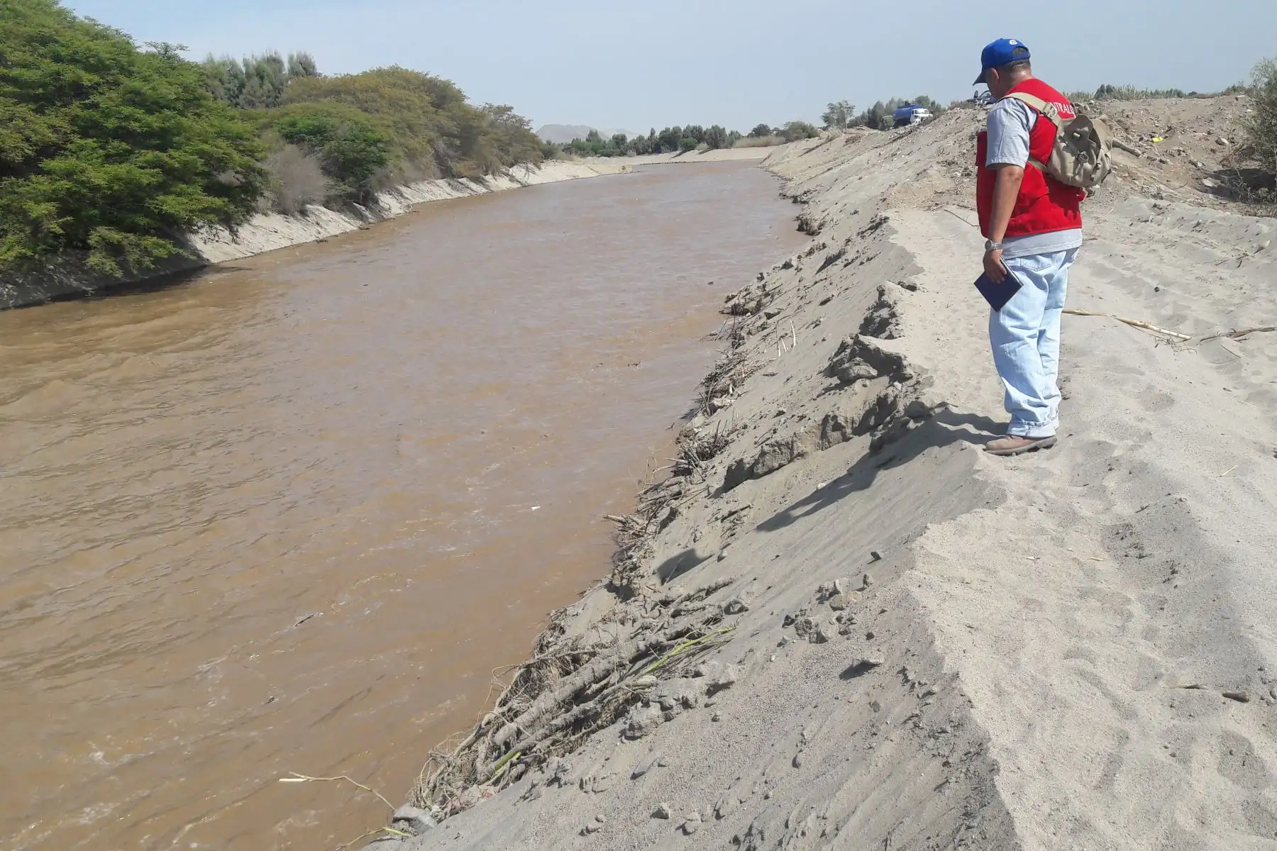 Identifican situaciones adversas en trabajos de descolmatación en río Ica. ANDINA/Difusión