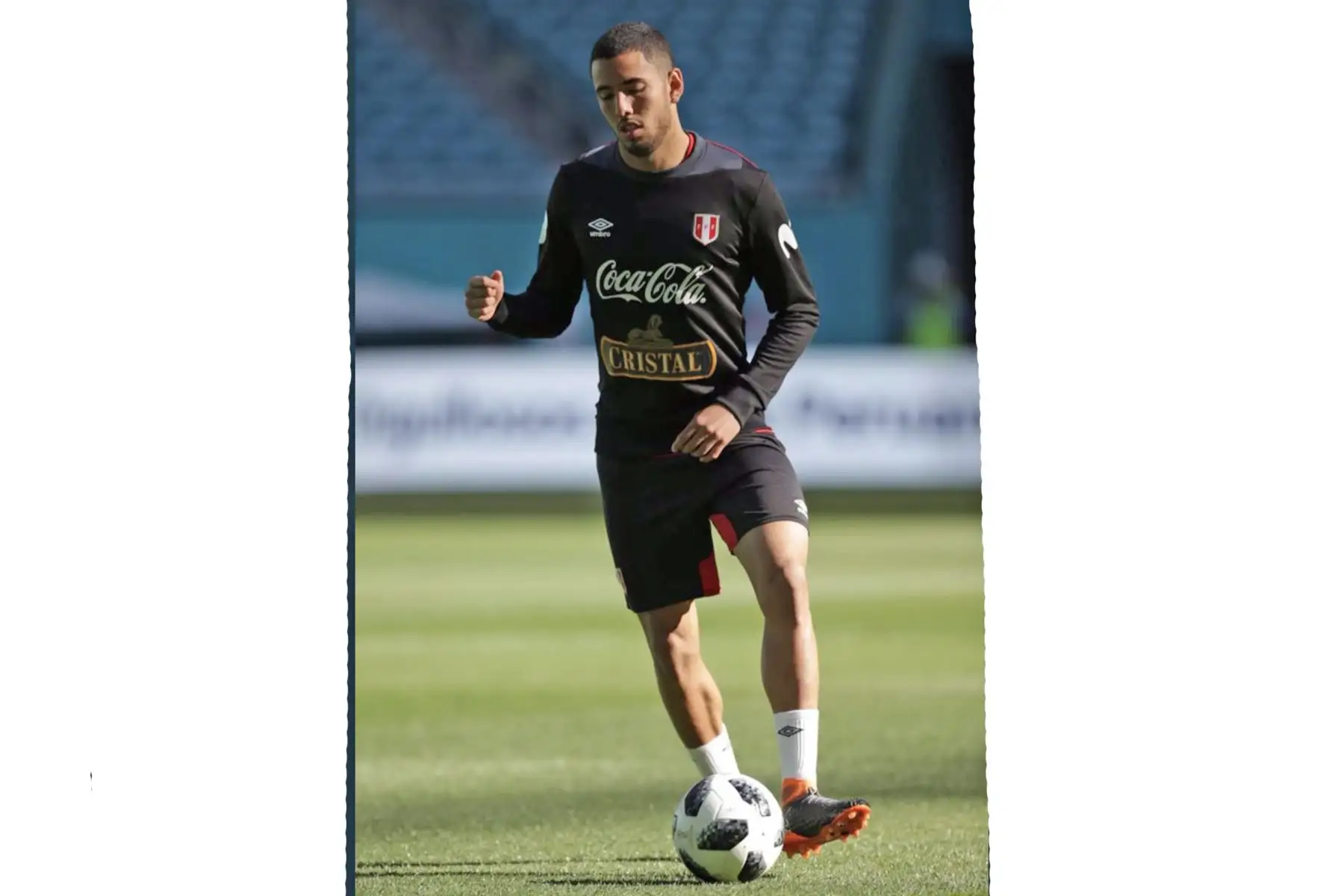 Selección peruana llegó al Hard Rock Stadium para  su primera practica y el reconocimiento de campo.Foto:ANDINA/Twiter FPF