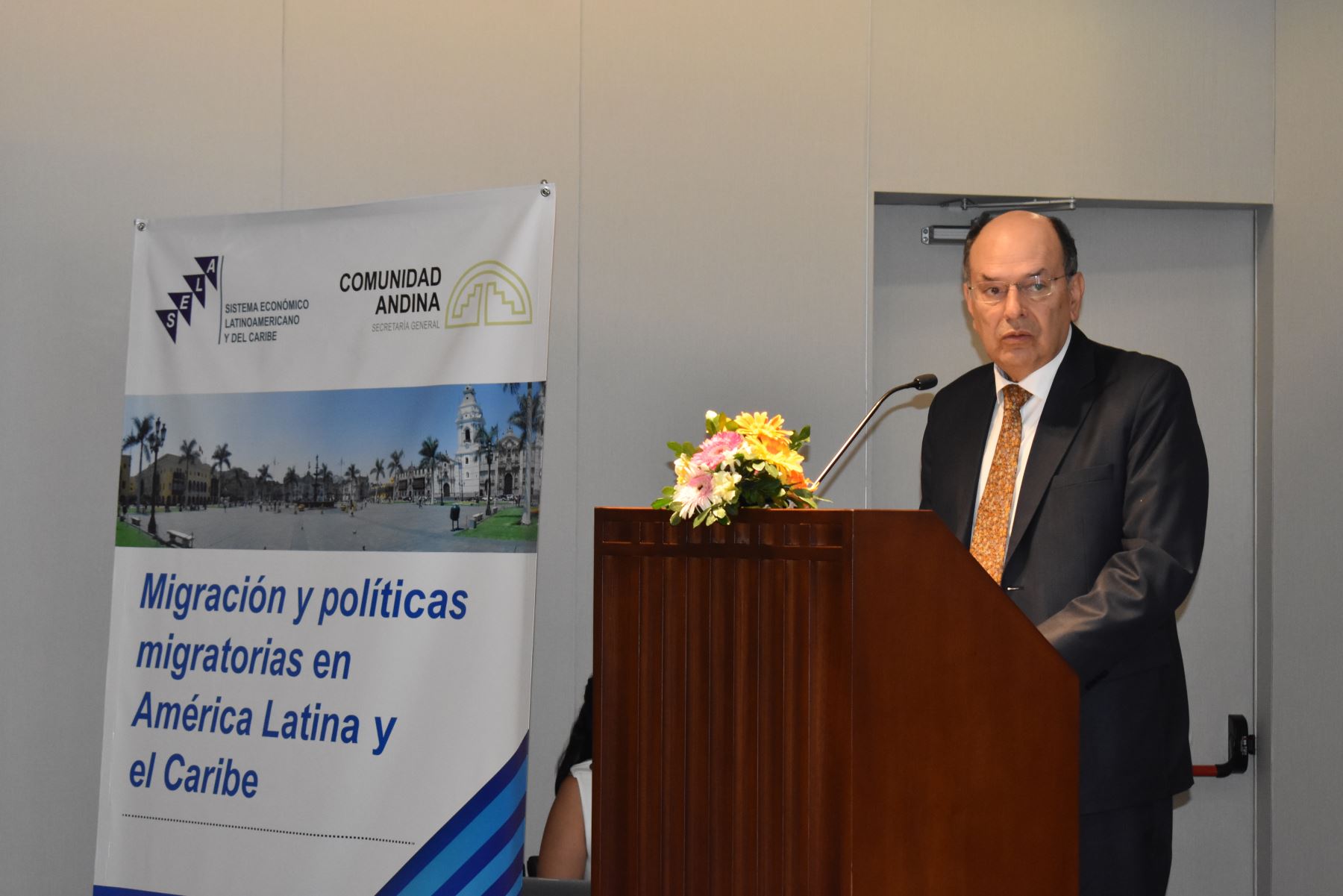 Secretario permanente del SELA, embajador Javier Paulinich. Foto: Cortesía CAN.