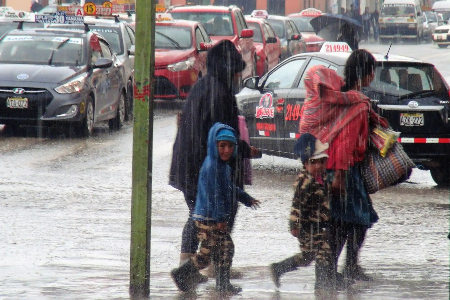 Senamhi pronostica lluvias intensas desde hoy en diez regiones de la sierra sur. ANDINA/Archivo
