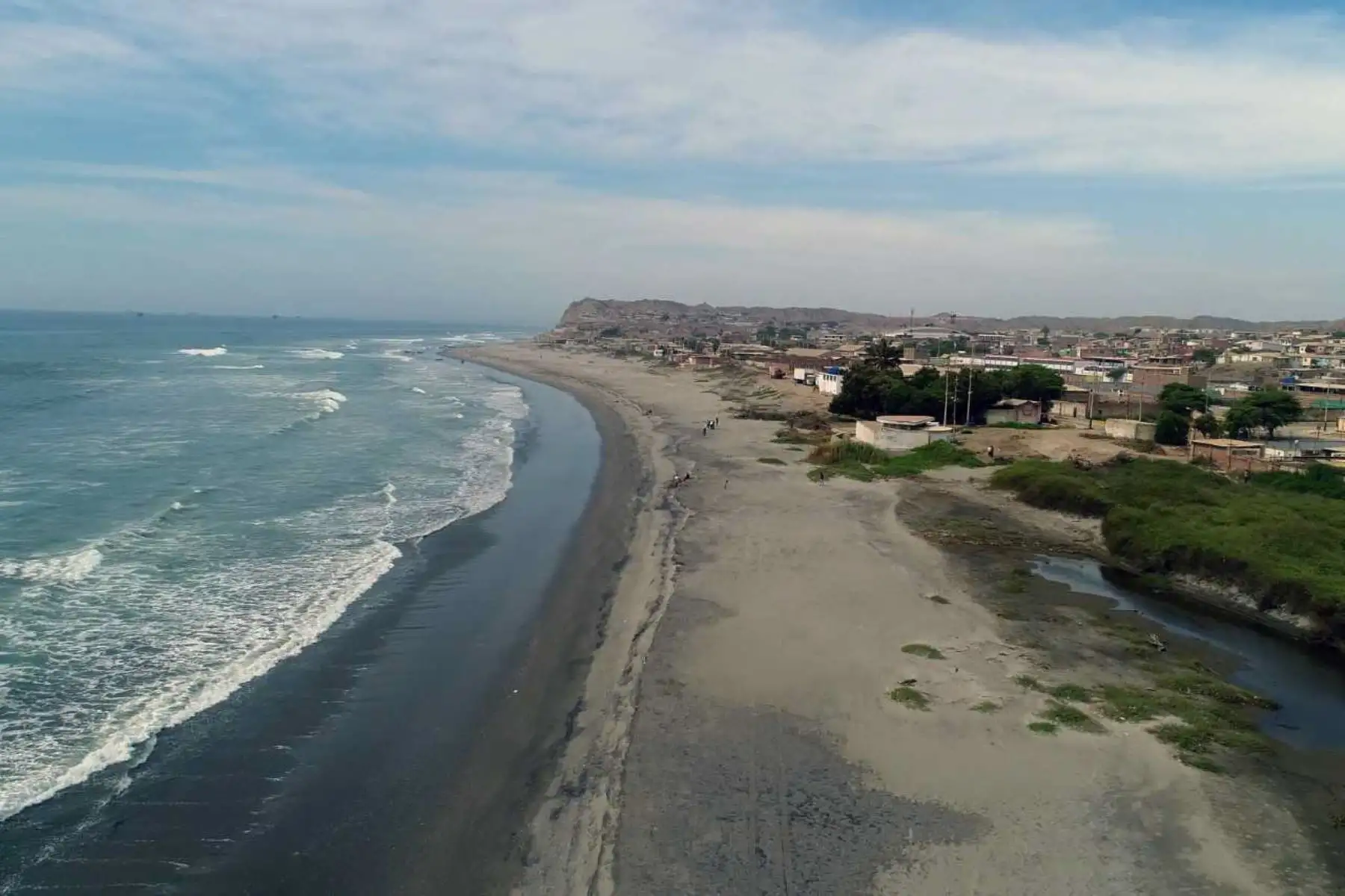 Reconstrucción con Cambios destina más de S/120 millones para la carretera La Costanera II, en Piura.