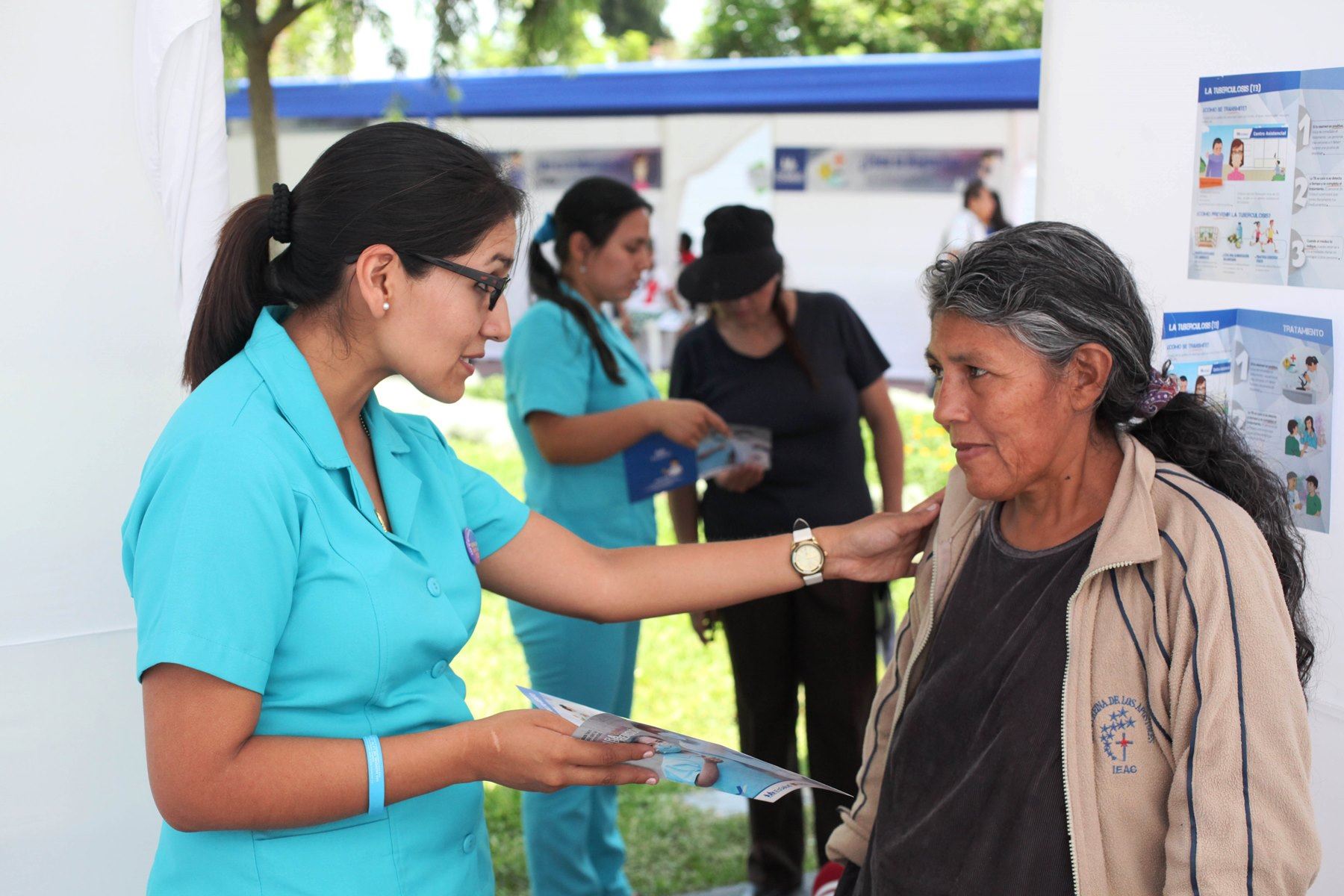 EsSalud atendió a más de 400 personas en feria informativa sobre el TBC. Foto: ANDINA/Difusión.