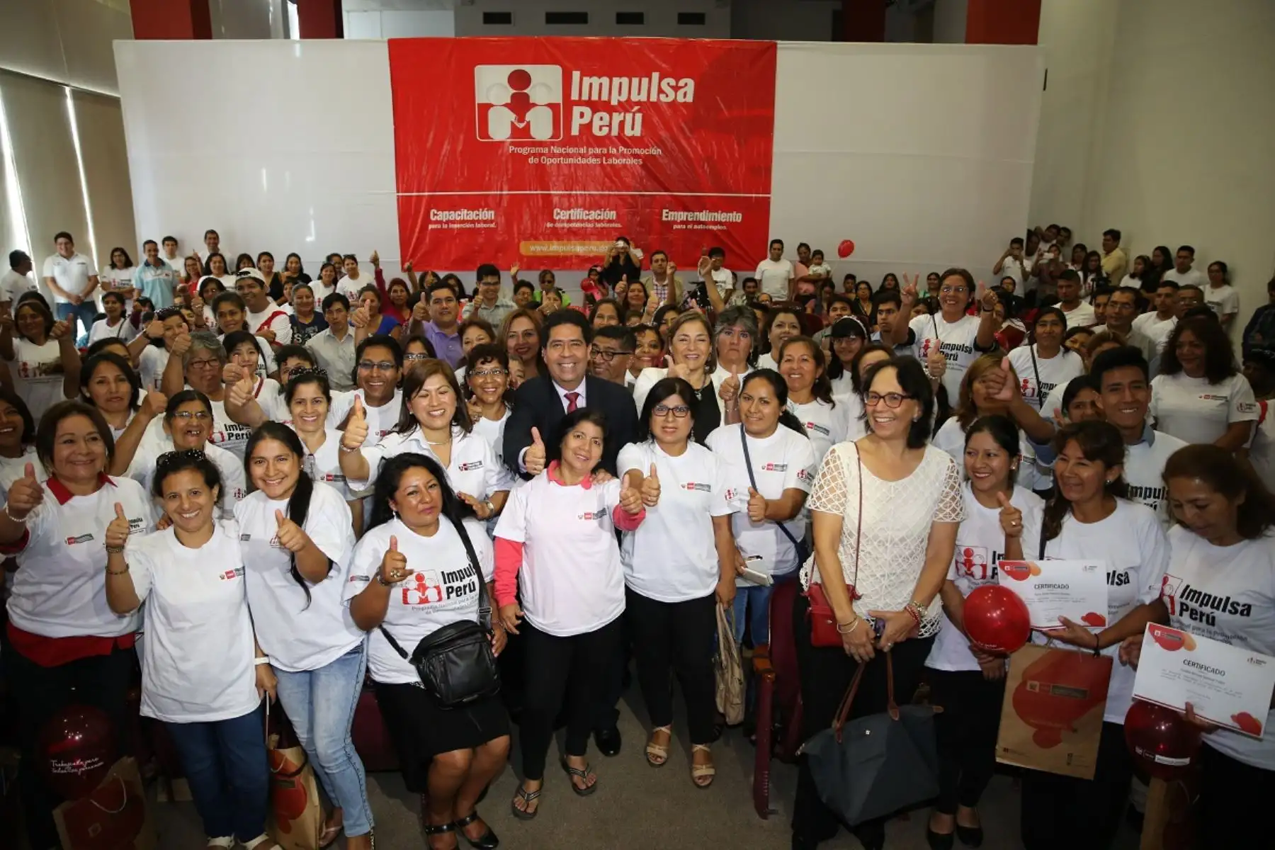 Trabajadoras del hogar certificadas por el Ministerio de Trabajo. Foto: Cortesía MTPE
