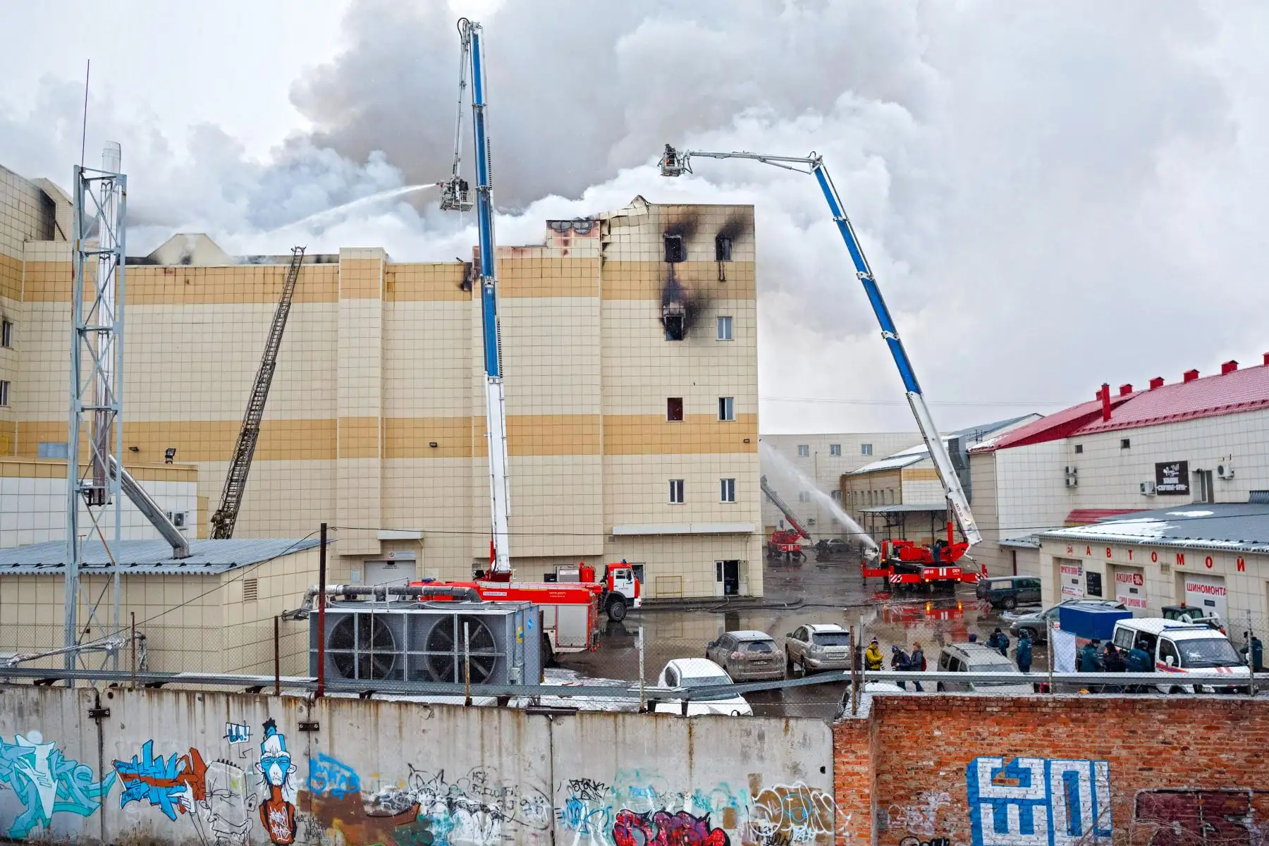 53 personas murieron tras el incendio en un centro comercial en la ciudad rusa de Kemerovo. Foto: AFP