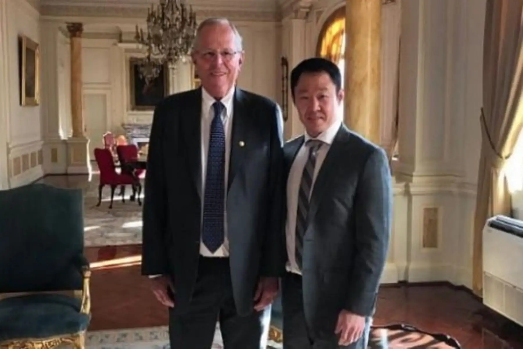 Antes del indulto, Kenji Fujimori había sostenido reuniones con el entonces presidente Pedro Pablo Kuczynski, con lo cual acentuaba el distanciamiento con Fuerza Popular.