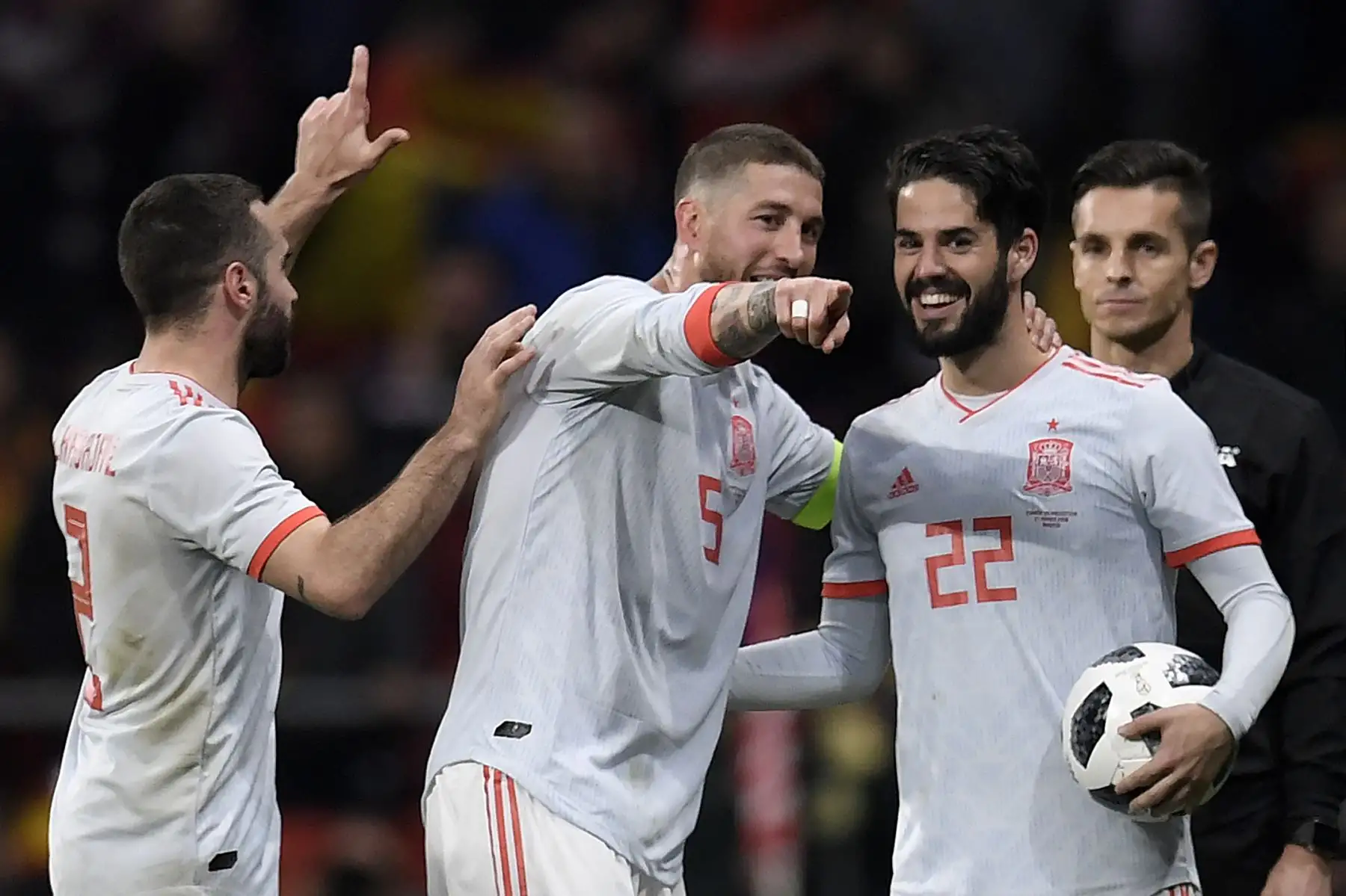 España goleó 6-1 a Argentina, con triplete de Isco, en un partido amistoso de preparación para el Mundial de Rusia. Foto: AFP