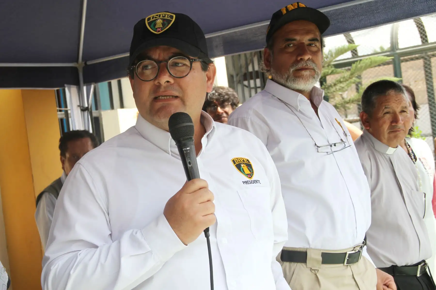 El presidente del INPE, Carlos Vásquez Ganoza, felicitó a la población penal y aprovechó para reafianzar el mensaje de que “los que vulneren el orden y la disciplina serán trasladados a penales de máxima seguridad”. Foto: ANDINA/Difusión.