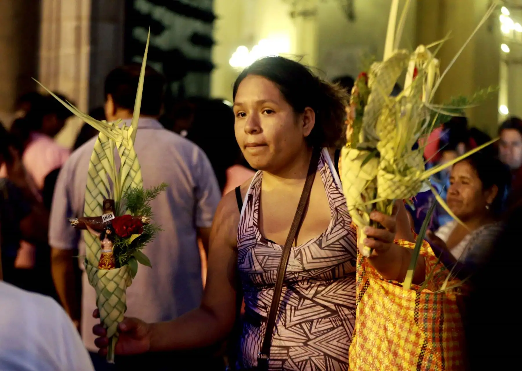 Masiva asistencia de fieles a las distintas iglesias de Lima por Semana Santa. Foto: ANDINA/Vidal Tarqui