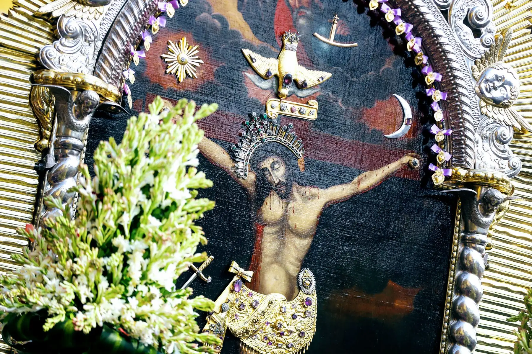 Recorrido del Señor de los Milagros por Semana Santa. Foto: ANDINA/Luis Iparraguirre.