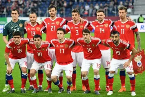 Los jugadores de la selección de Rusia están prohibidos de comer carne en el extranjero.