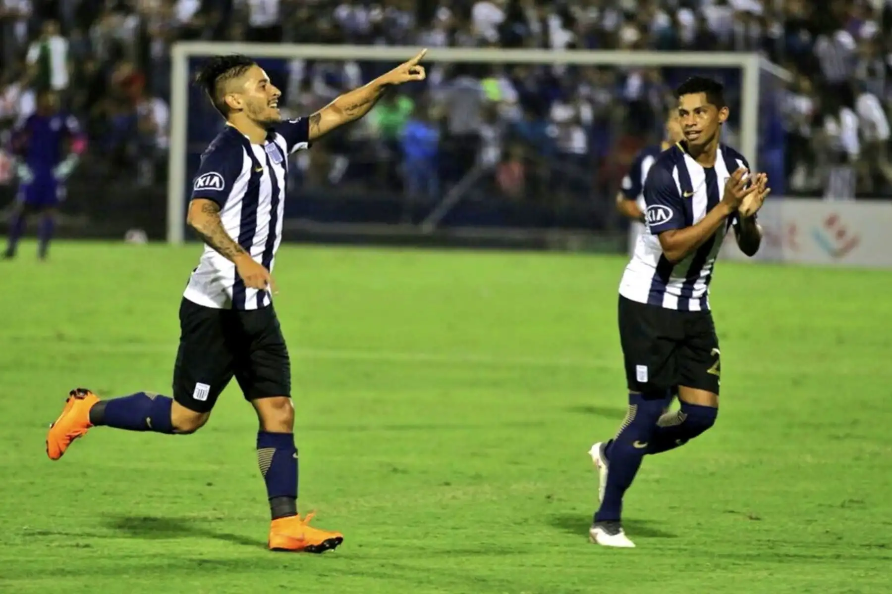 Alianza Lima ganó 3-1 a Ayacucho FC, en el estadio Alejandro Villanueva. Foto: ANDINA/Twiter CAL.