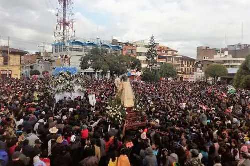 Con procesión fieles culminan actividades por Semana Santa en Huancayo. ANDINA/Pedro Tinoco