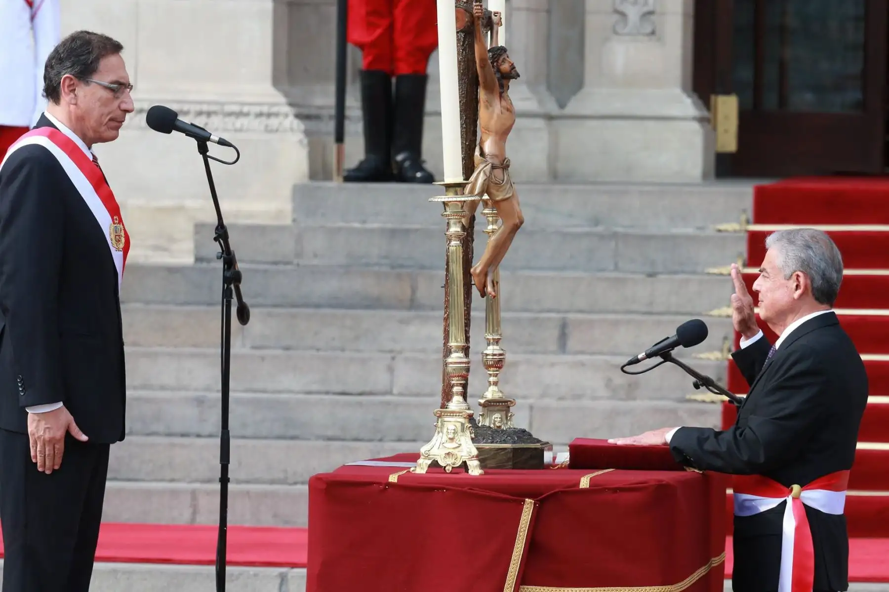 Presidente Vizcarra toma juramento a nuevo Gabinete encabezado por César Villanueva. Foto: ANDINA/ Vidal Tarqui