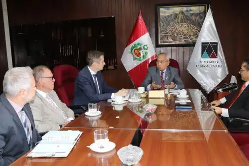 Reunión del presidente del Consejo Directivo de la AMAG, Pedro Chávarry, con representantes de la Unión Europea.