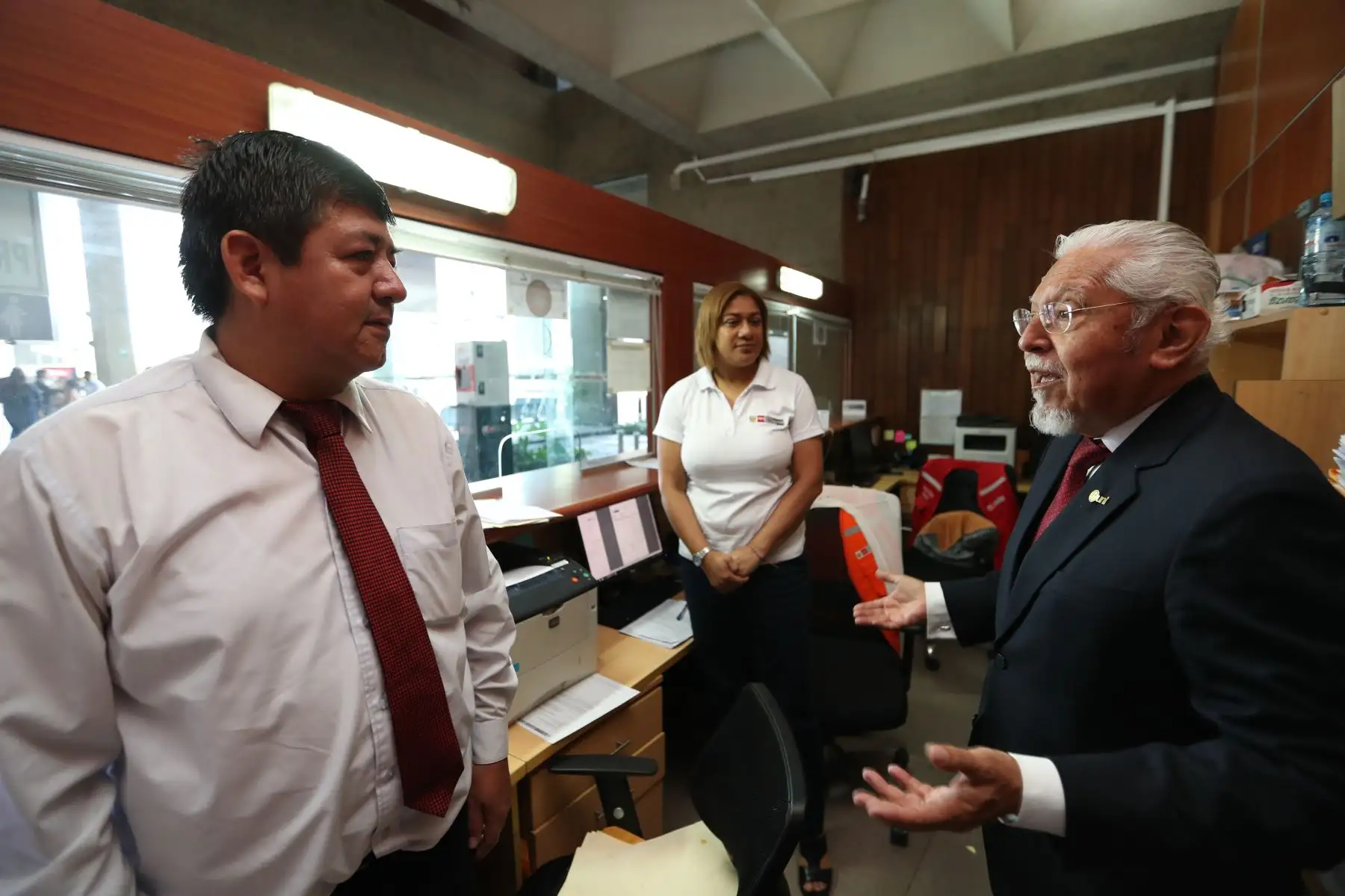 Ministro de Vivienda, Construcción y Saneamiento, Javier Piqué.