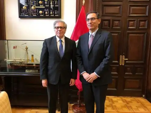 Presidente Martín Vizcarra se reunió con el secretario general de la OEA, Luis Almagro.