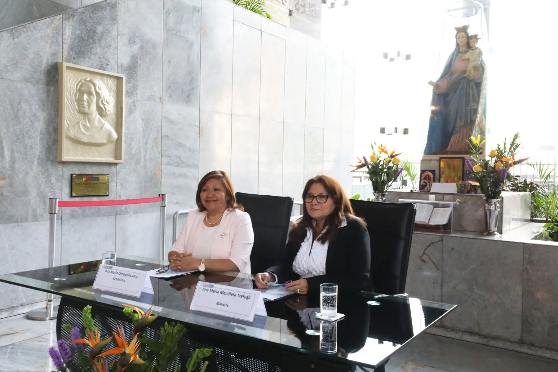 Ceremonia de asunción de la ministra de la Mujer y Poblaciones Vulnerables, Ana María Mendieta. Foto: ANDINA/Mimp.