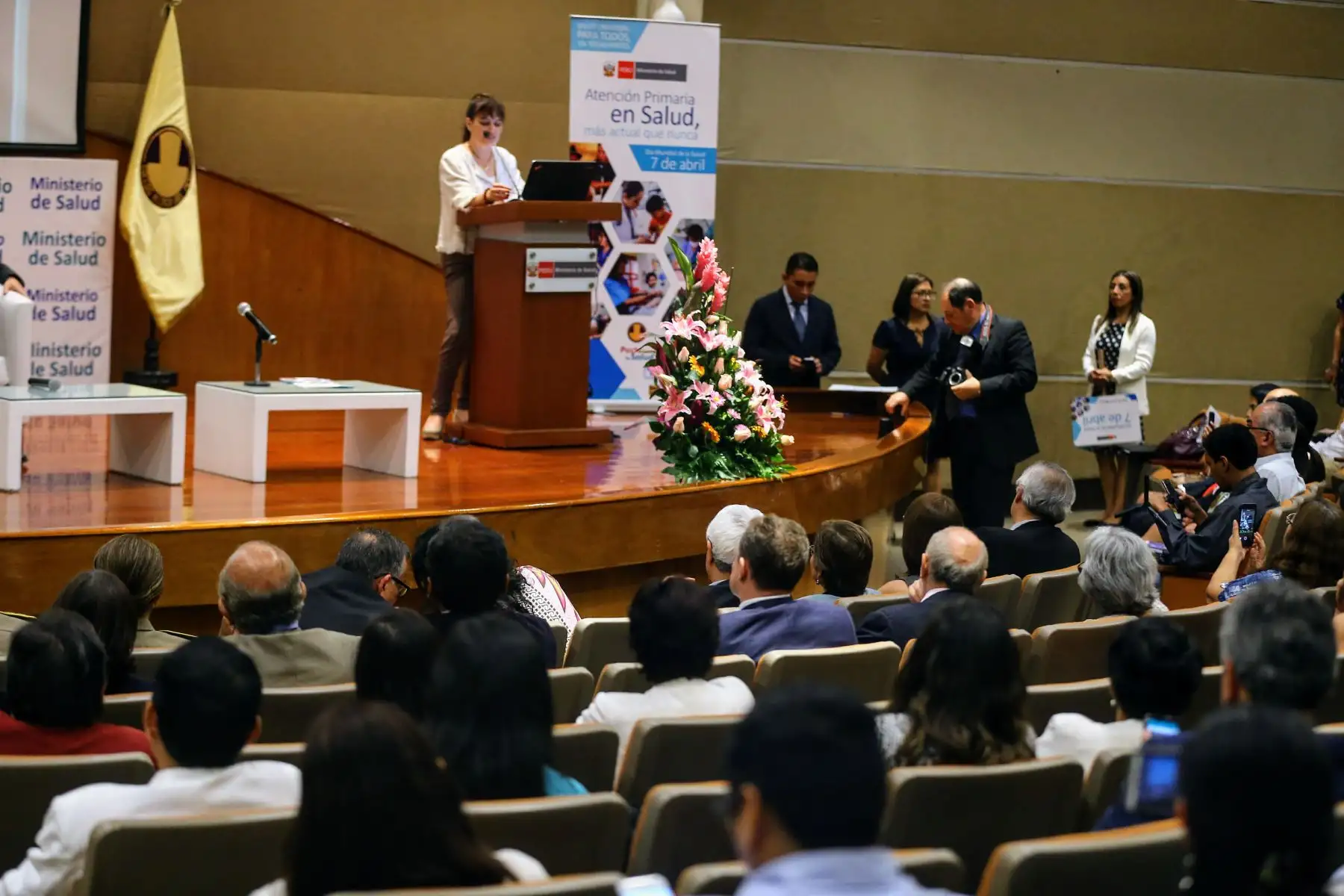Este año la conmemoración se hará bajo el lema "Salud Universal: para todos en todas partes". Foto: ANDINA/Luis Iparraguirre