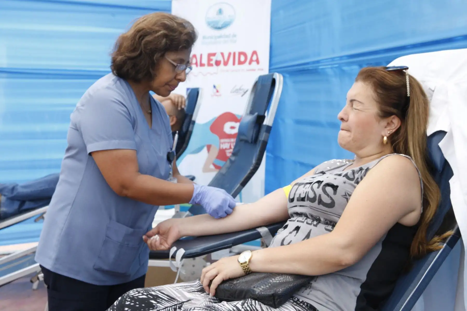 Campaña de Salud " Dale Vida", donar sangre es donar vida, organizado por el Ministerio de Salud y la municipalidad de Magdalena. Foto: ANDINA/Eddy Ramos.