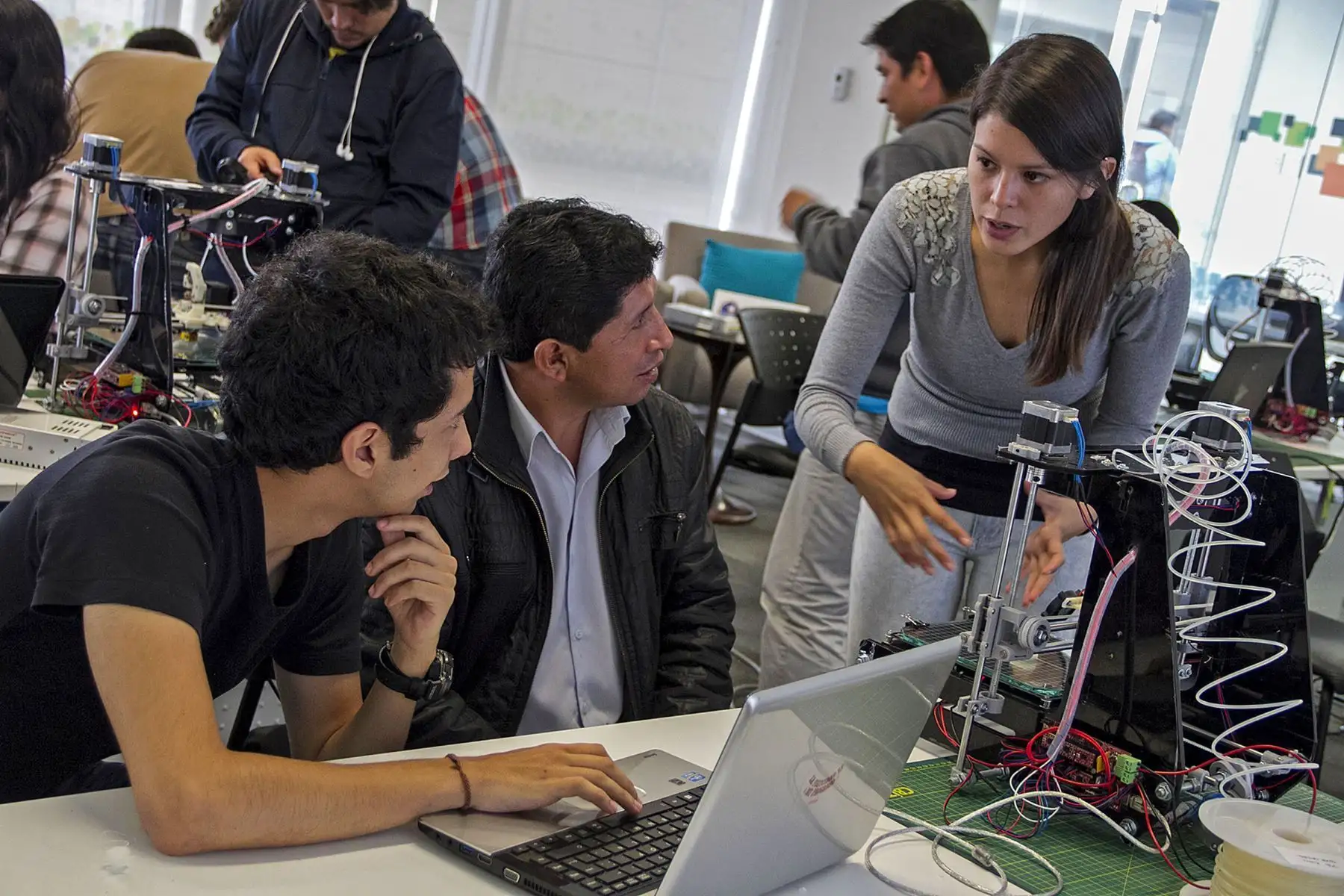 El Programa Innóvate Perú cofinanció cerca de tres mil proyectos de innovación en diez años.
