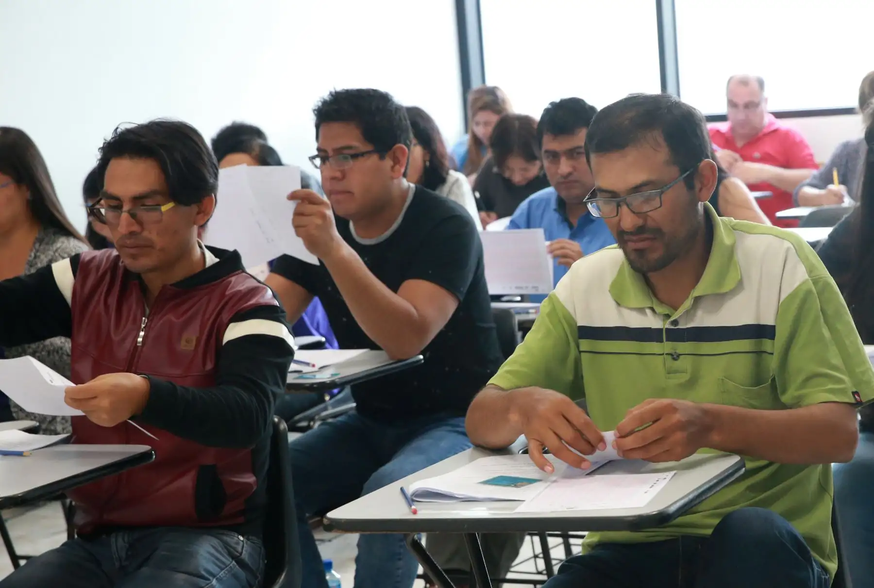 Examen  para aspirantes a jueces y fiscales .Foto: ANDINA/Norman Córdova