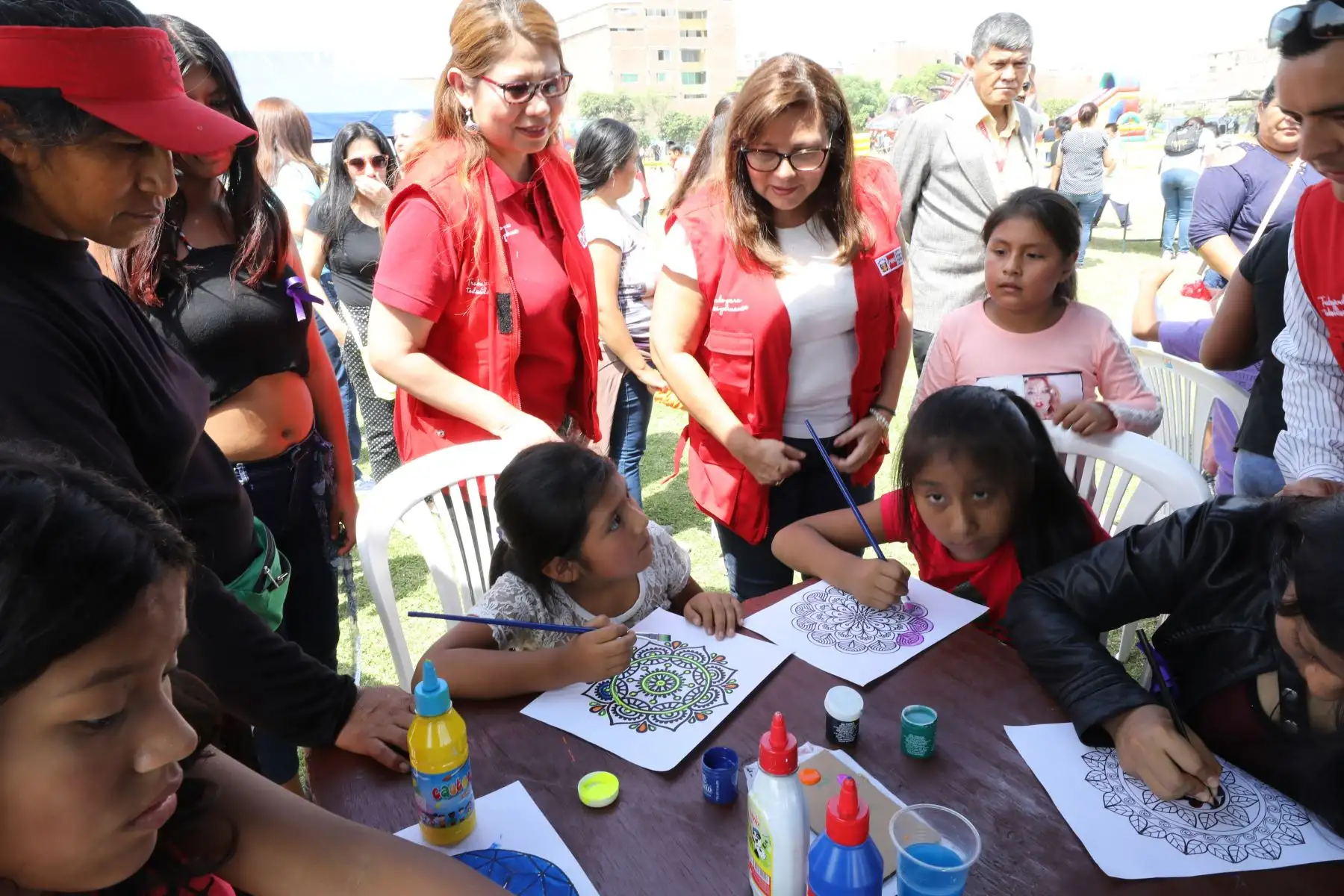 Ministra de la Mujer y Poblaciones Vulnerables, Ana María Mendieta celebró  el día de la niña y el niño peruano.Foto:ANDINA/Mimp