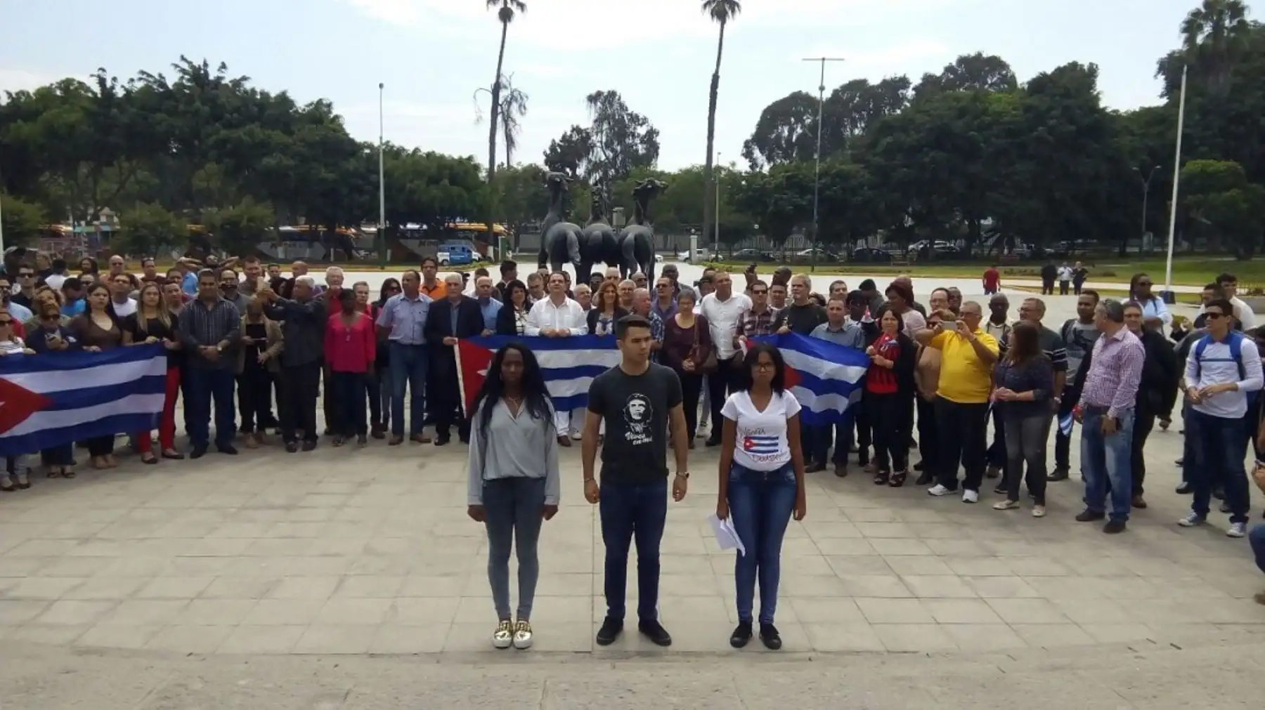 Delegación de la sociedad civil cubana llegó a Lima para Cumbre de las Américas.
