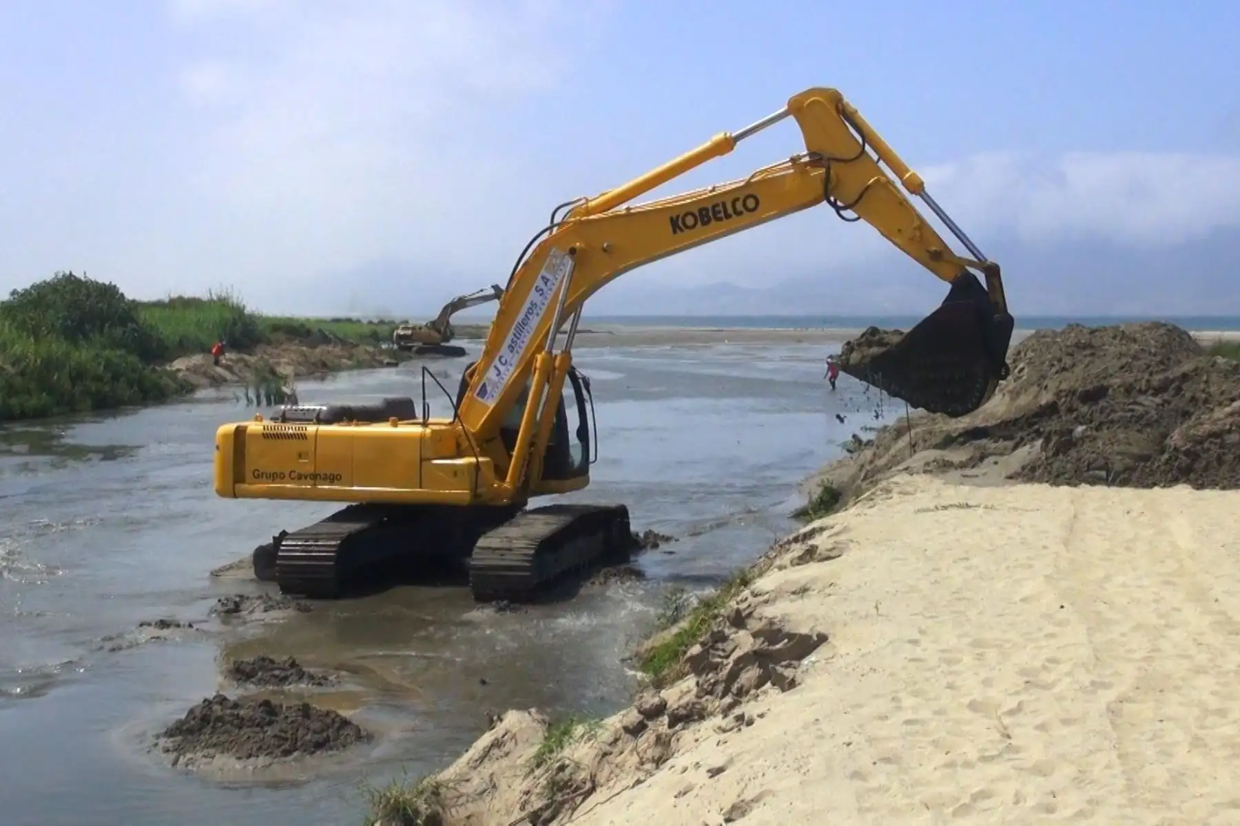 Obras de reconstrucción en el norte del país. ANDINA