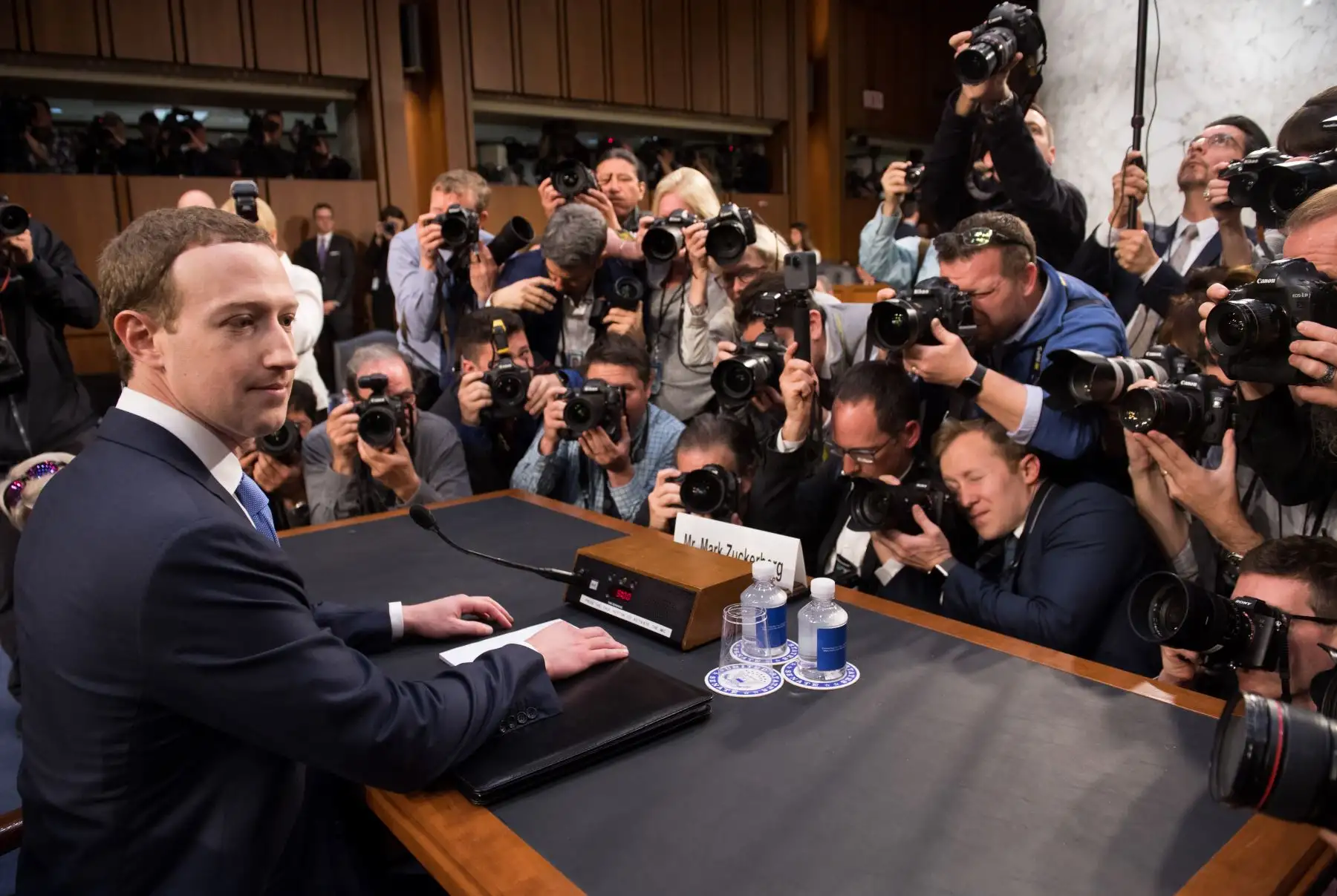 "No hemos hecho lo suficiente para prevenir. Facebook realiza una auditoría a Cambridge Analytics  en conjunto con gobiernos de EE.UU. y Reino Unido", sostuvo Mark Zuckerberg, ceo de Facebook. Foto: AFP