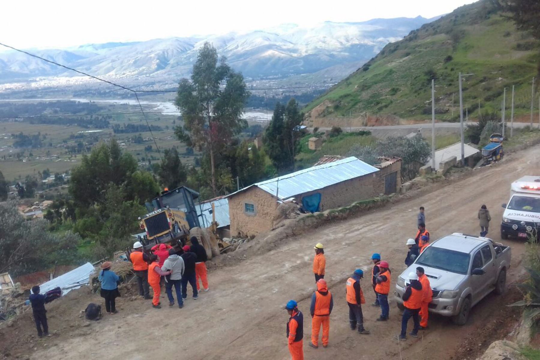 Obrero muere atropellado por maquinaria pesada en carretera Huancayo-Chongos Alto, en Huancayo. ANDINA/Pedro Tinoco