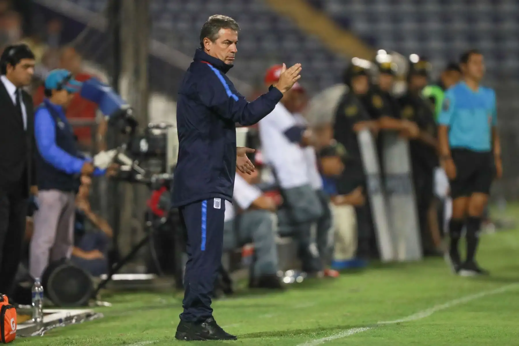 Alianza Lima derrota 2-0 a Universitario de Deportes. Foto: ANDINA/Carlos Lezama