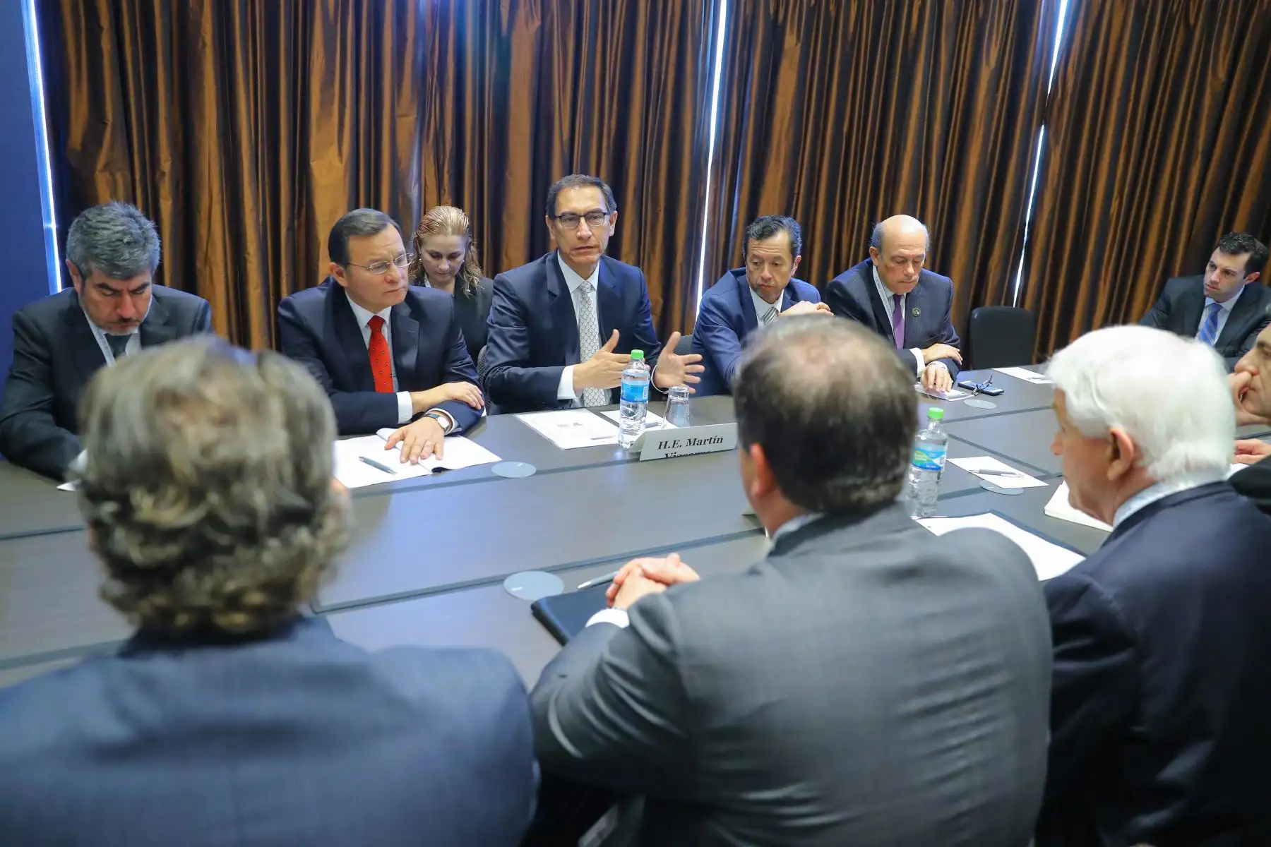 Presidente Vizcarra se reúne con el presidente de la Cámara de Comercio de los Estados Unidos, Thomas J. Donehue. Foto: ANDINA/ Prensa Presidencia
