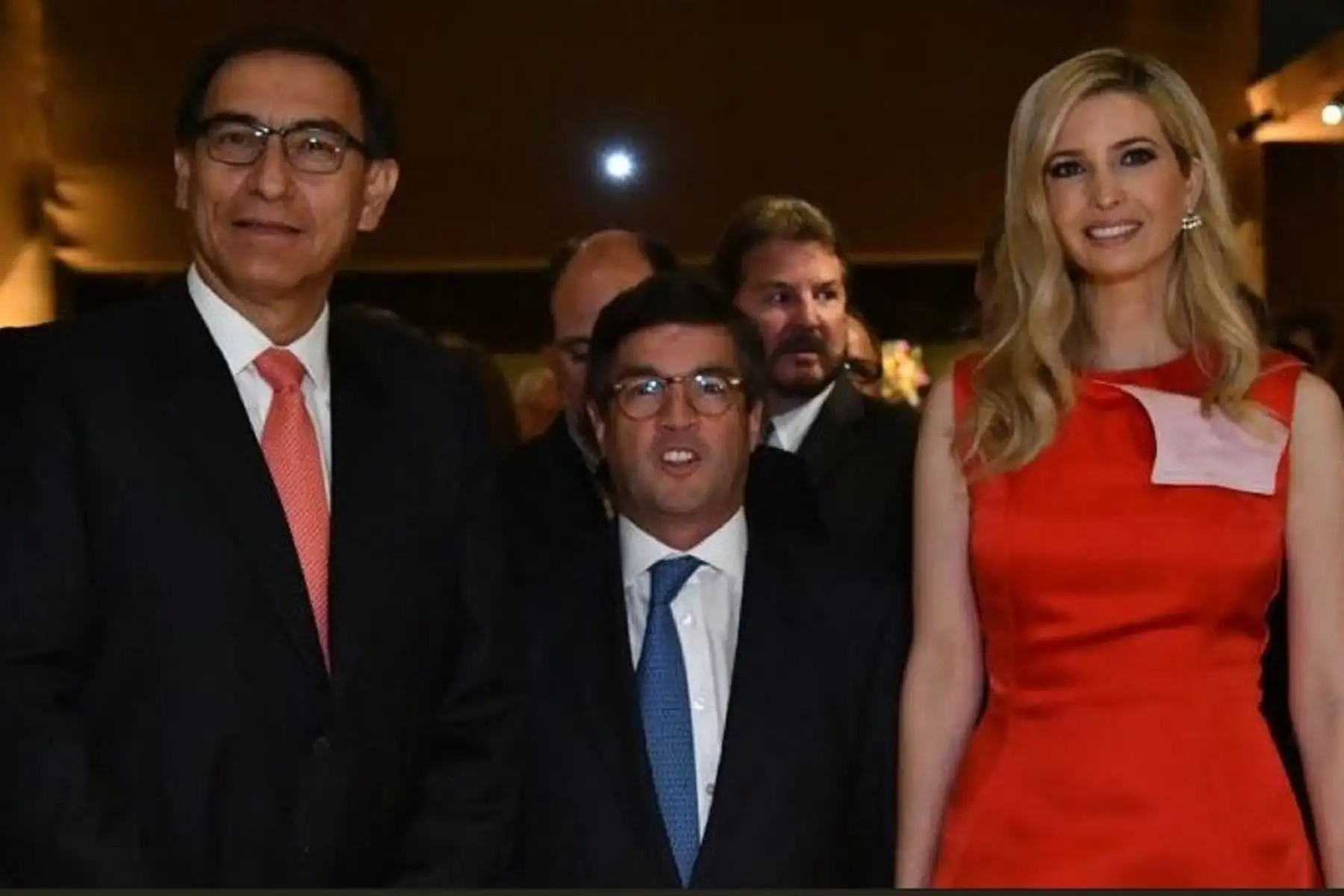 Presidente Martín Vizcarra dialogó con Ivanka Trump, hija y asesora especial del presidente estadounidense, Donald Trump.