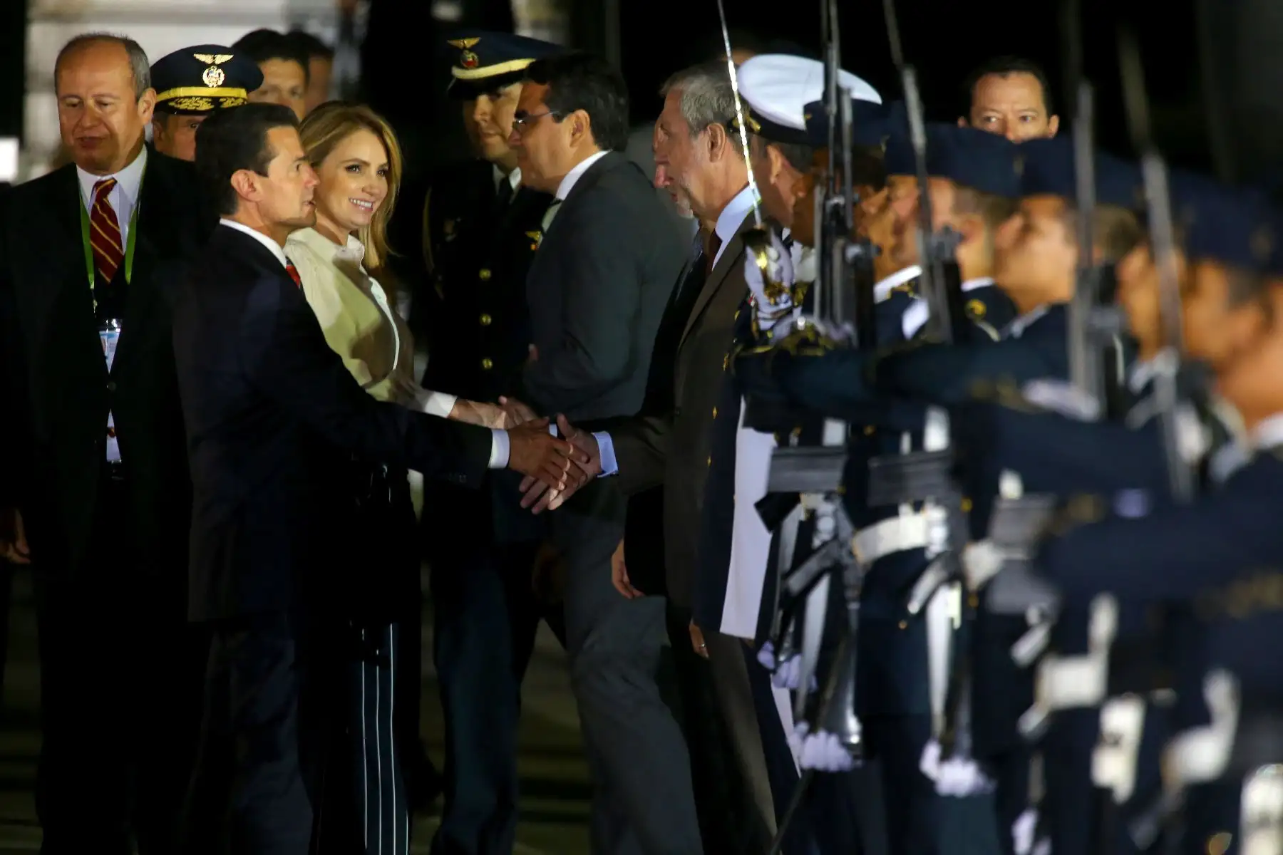 Presidente de México, Enrique Peña Nieto, llega a Lima para asistir a la Cumbre de las Américas. Foto: ANDINA/Luis Iparraguirre.