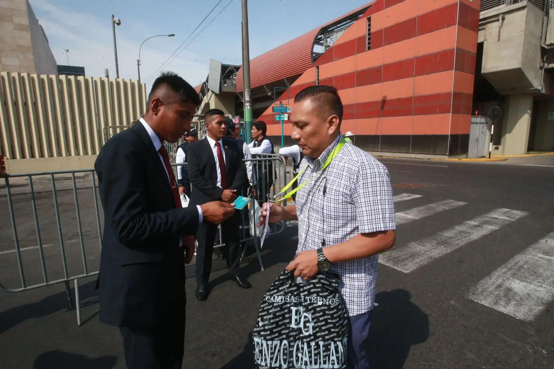 Medidas de seguridad en el Centro de Convenciones de Lima por la VIII Cumbre de Las Américas. Foto: ANDINA/Jhony Laurente.