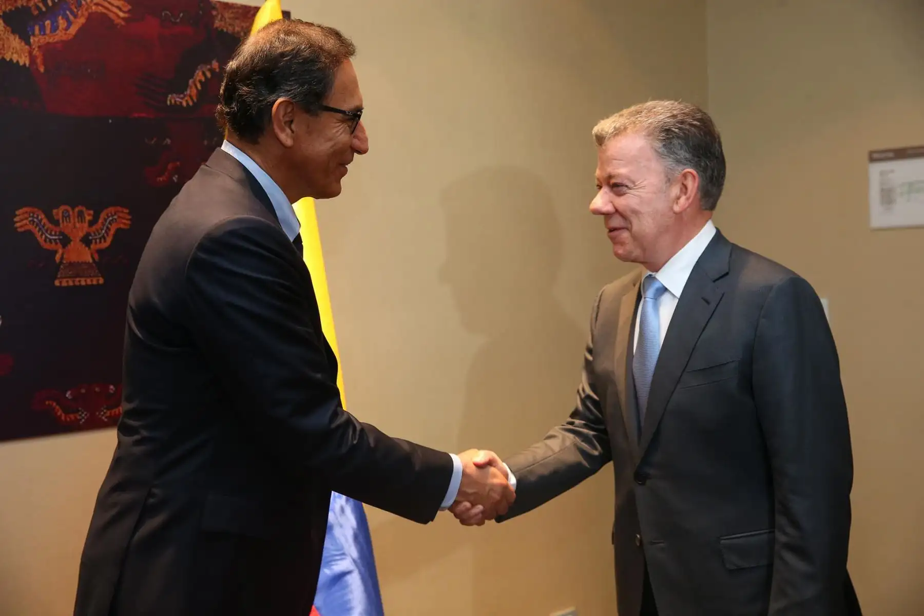 Presidente Martín Vizcarra se reúne con su homólogo colombiano, Juan Manuel Santos. Foto: ANDINA/Prensa Presidencia.