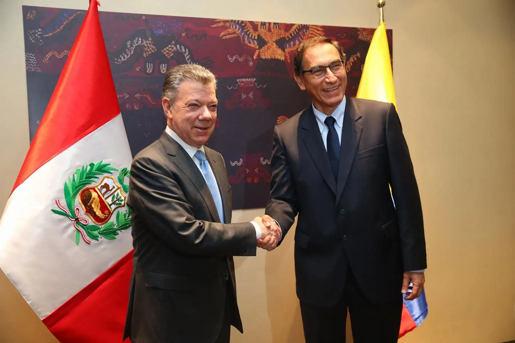 Presidente Martín Vizcarra se reúne con su homólogo colombiano, Juan Manuel Santos. Foto: ANDINA/Prensa Presidencia.