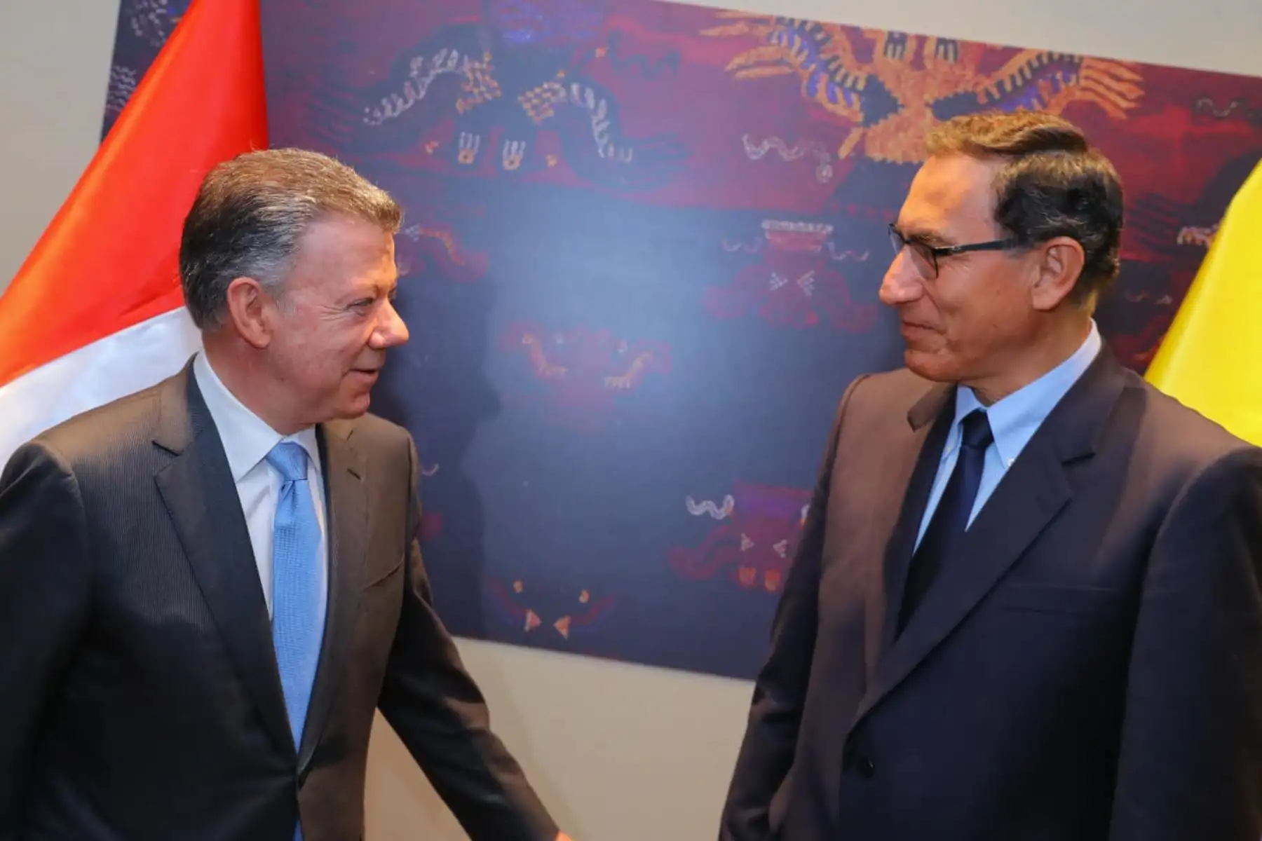 Presidente Martín Vizcarra se reúne con su homólogo colombiano, Juan Manuel Santos. Foto: ANDINA/Prensa Presidencia.